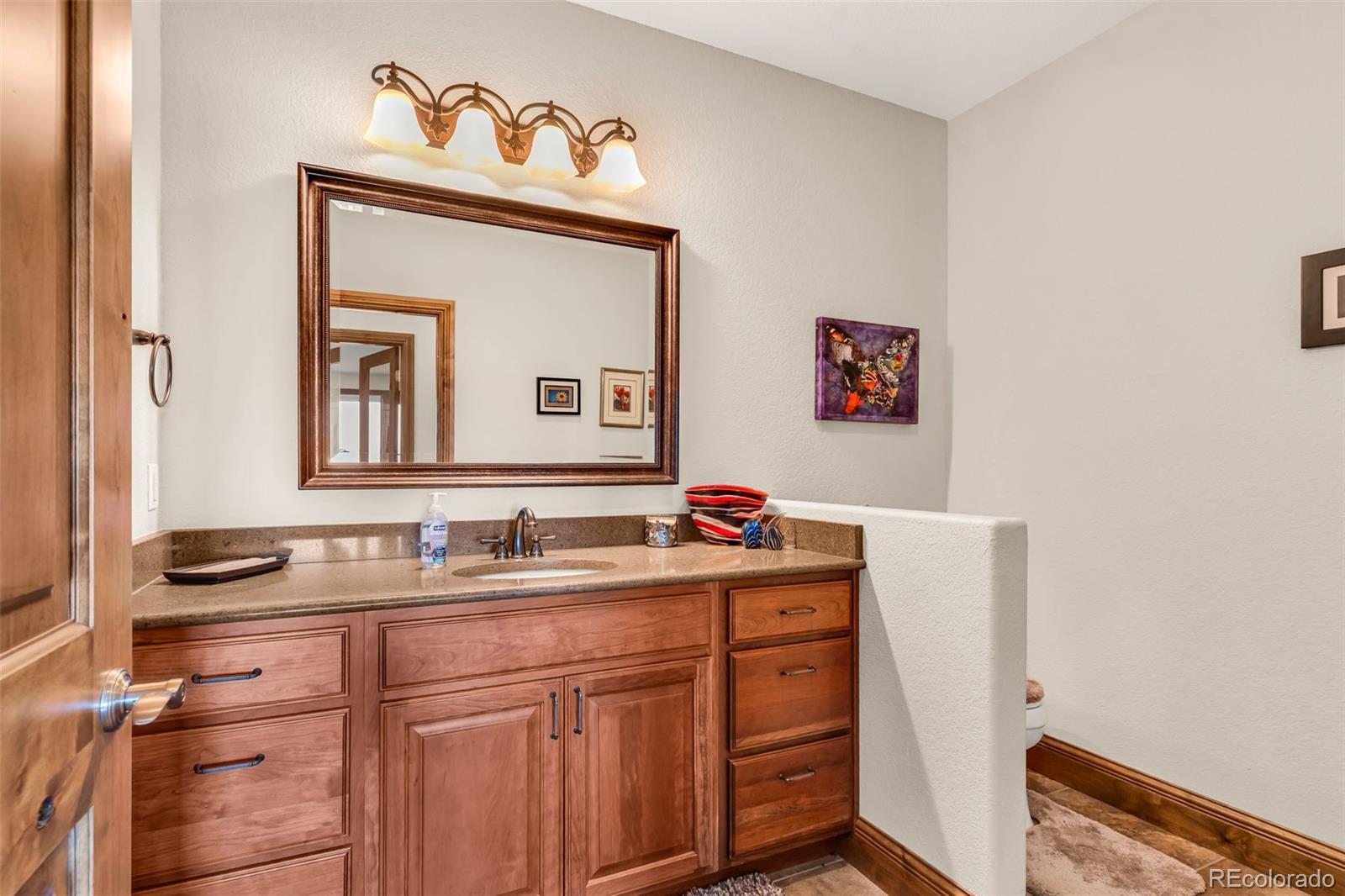 Pueblo, Colorado, 81001, United States, 4 Bedrooms Bedrooms, ,5 BathroomsBathrooms,Residential,Active,2043836