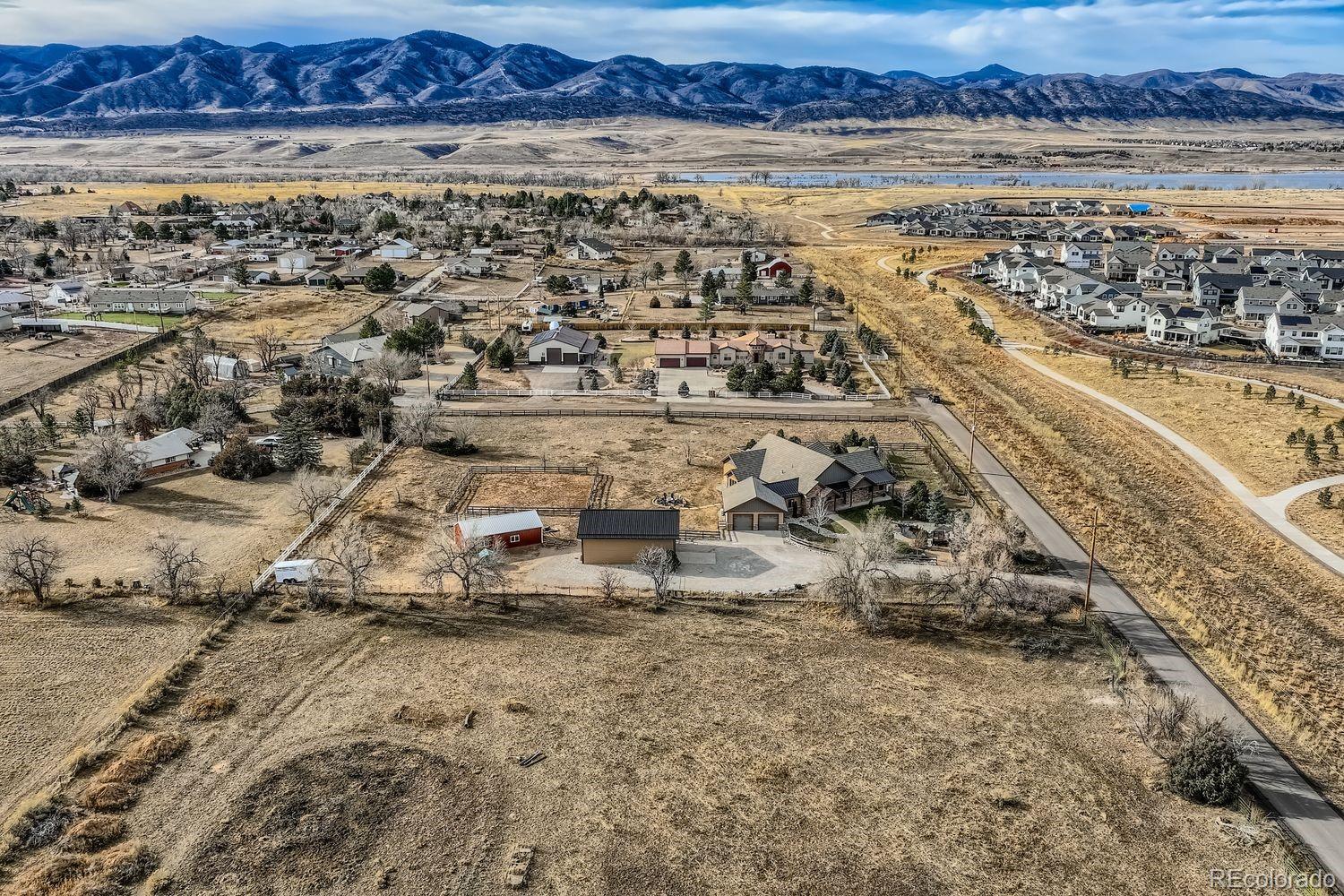 Littleton, Colorado, 80125, United States, 4 Bedrooms Bedrooms, ,5 BathroomsBathrooms,Residential,Active,2008311