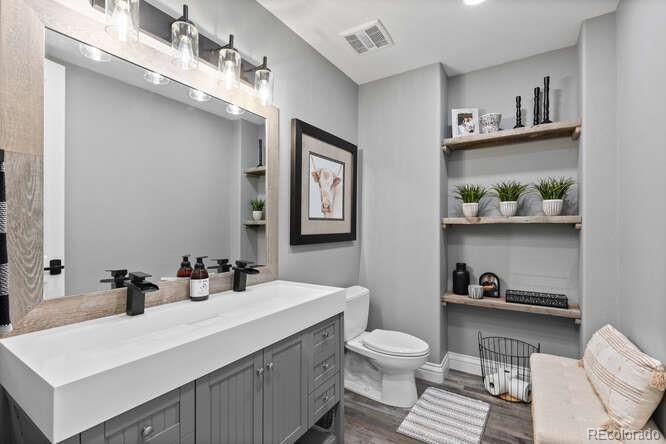 Larkspur, Colorado, 80118, United States, 6 Bedrooms Bedrooms, ,7 BathroomsBathrooms,Residential,Active,1843871