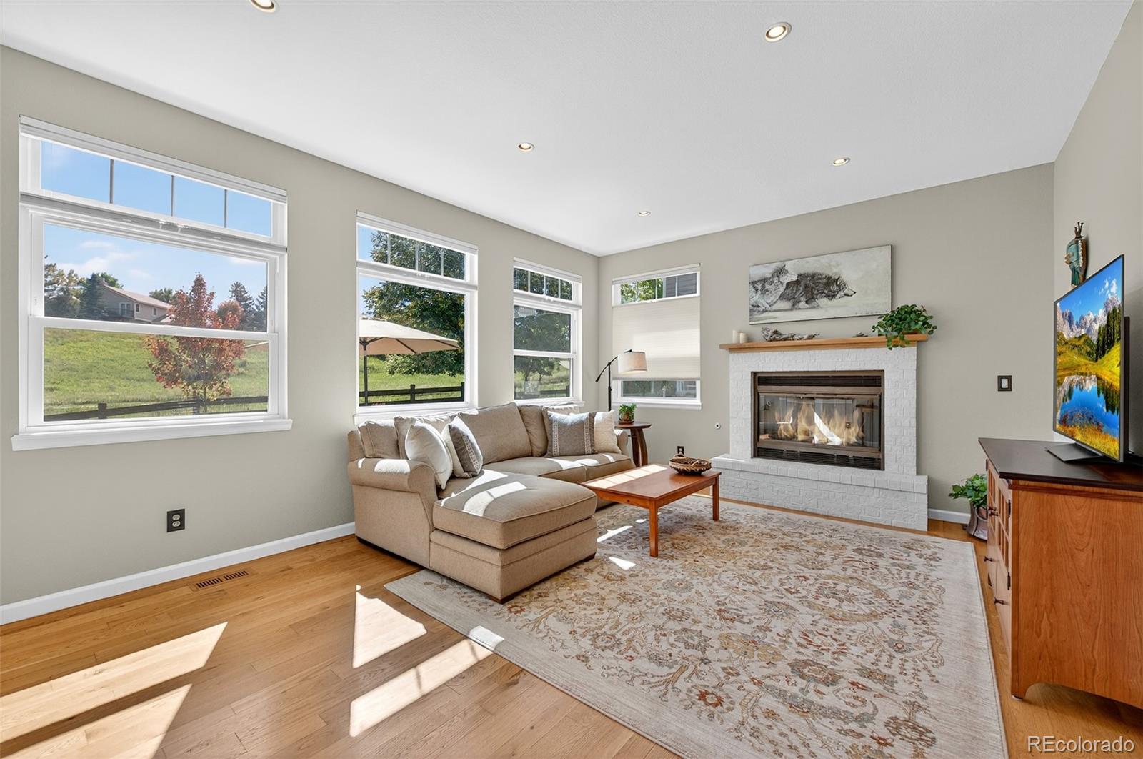 Littleton, Colorado, 80127, United States, 5 Bedrooms Bedrooms, ,4 BathroomsBathrooms,Residential,Active,1953720