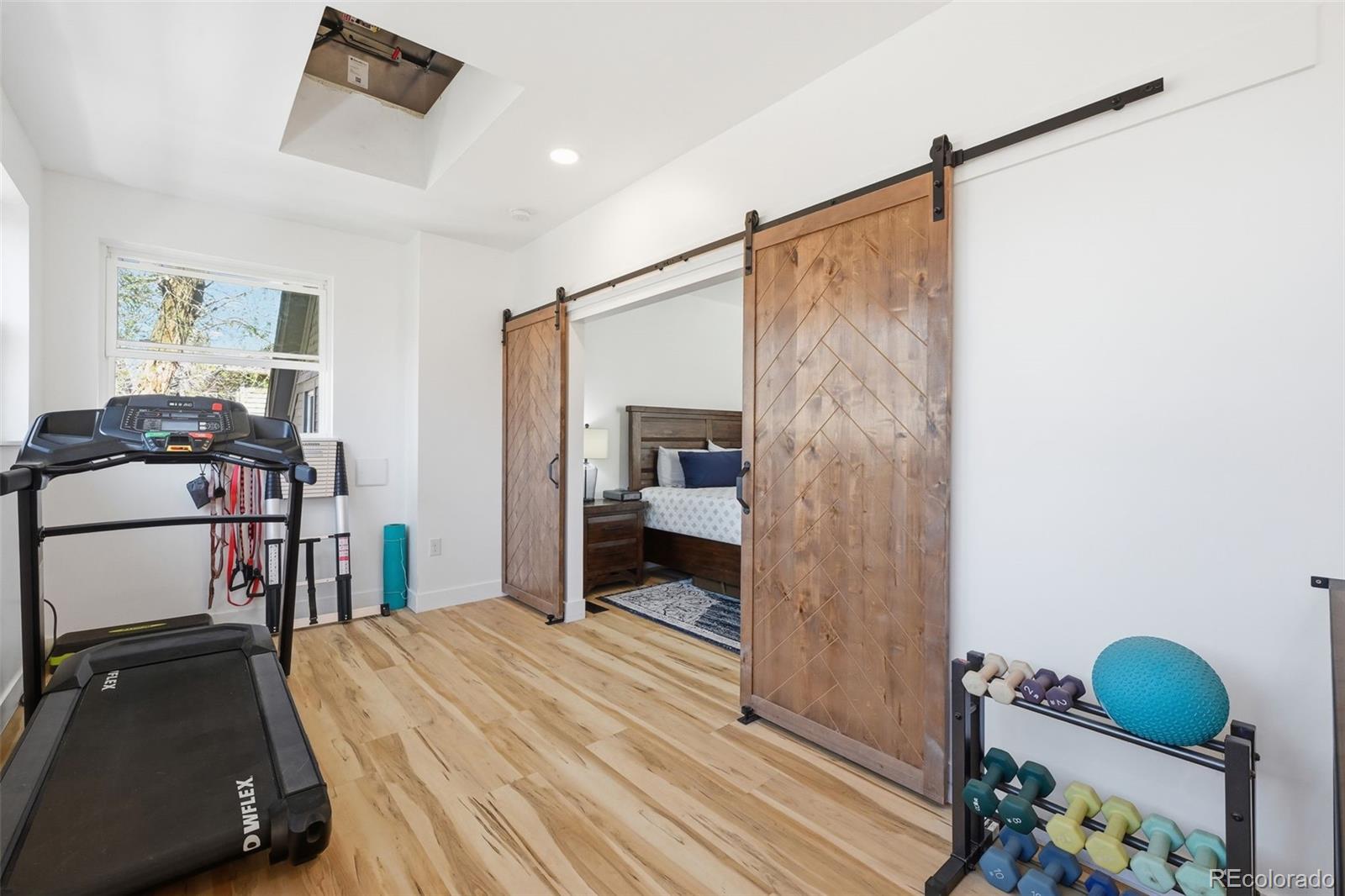 Colorado Springs, Colorado, 80904, United States, 6 Bedrooms Bedrooms, ,6 BathroomsBathrooms,Residential,Active,2045594