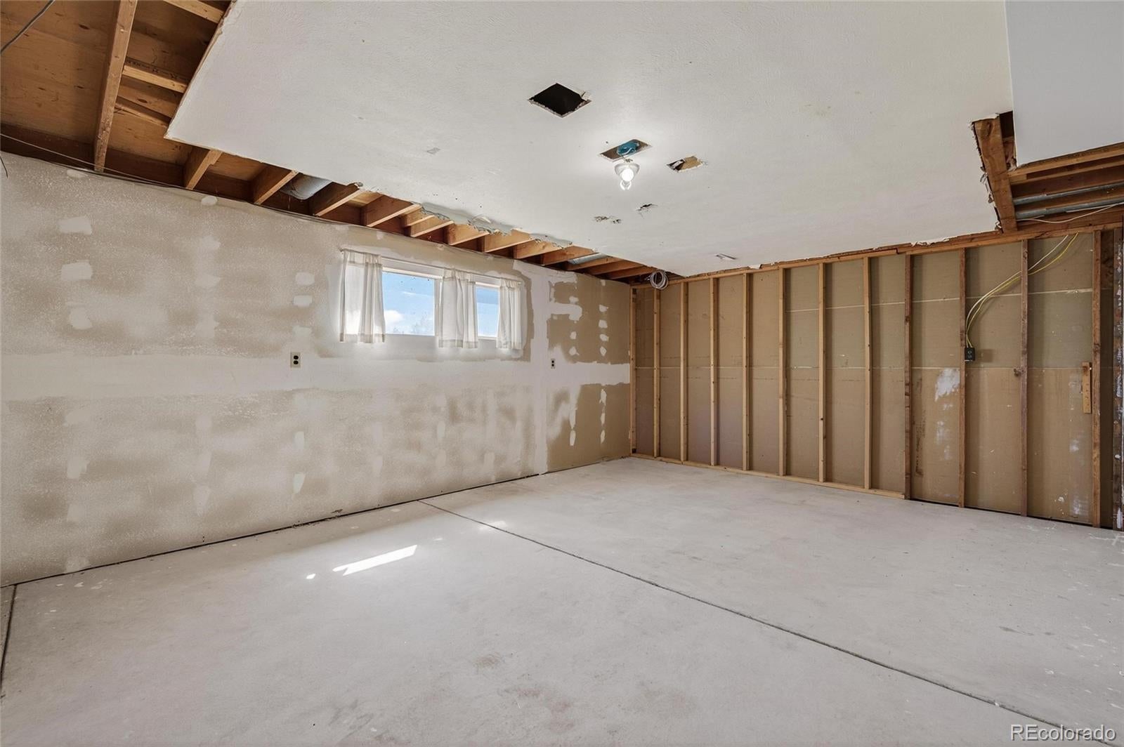 Fort Lupton, Colorado, 80621, United States, 3 Bedrooms Bedrooms, ,3 BathroomsBathrooms,Residential,Active,1927683