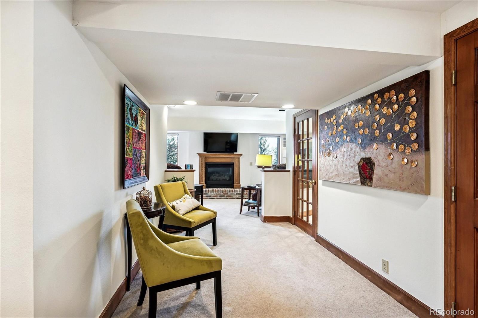 Greenwood Village, Colorado, 80111, United States, 6 Bedrooms Bedrooms, ,4 BathroomsBathrooms,Residential,Active,2009828