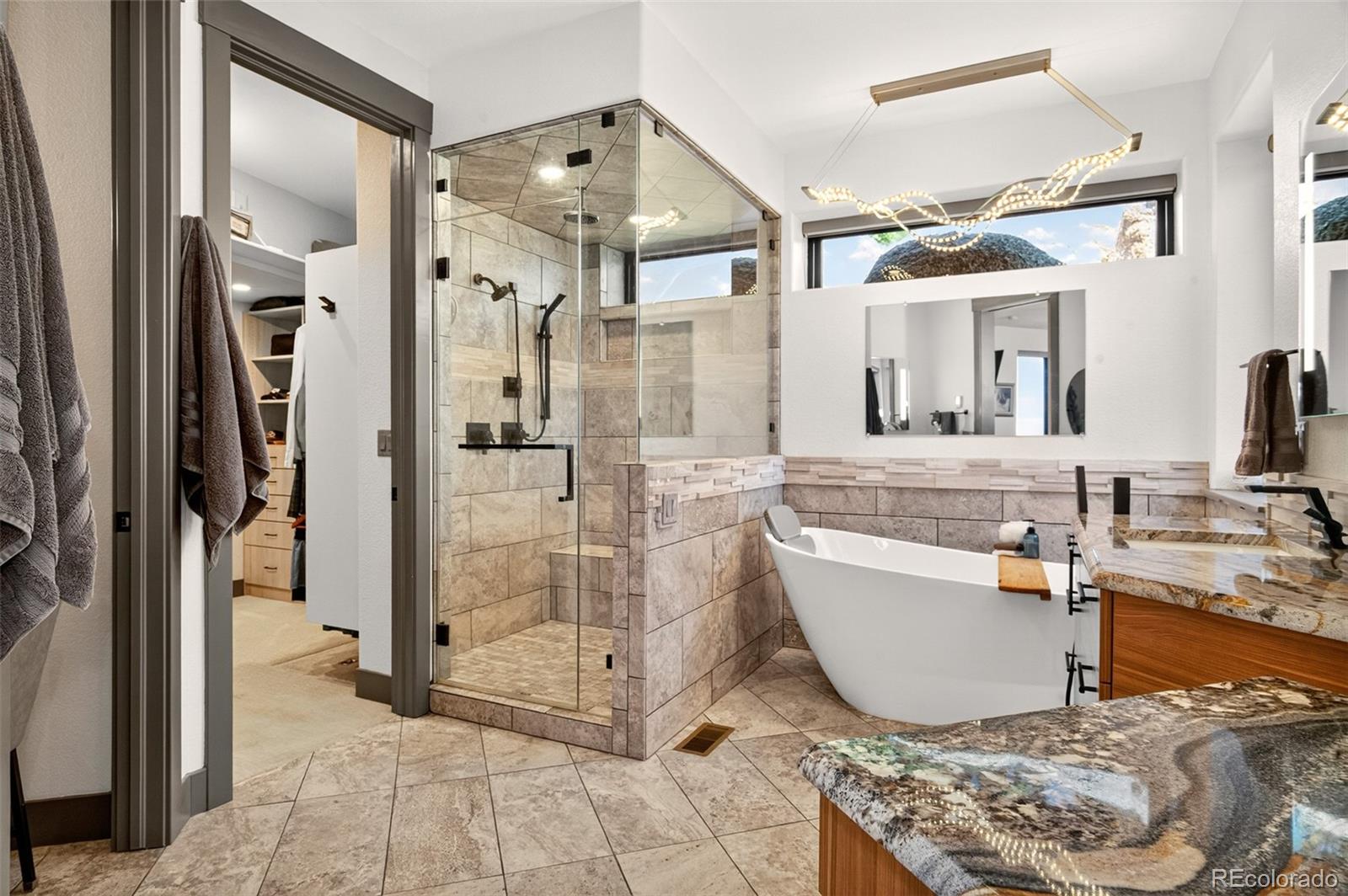 Manitou Springs, Colorado, 80829, United States, 4 Bedrooms Bedrooms, ,3 BathroomsBathrooms,Residential,Active,1933732