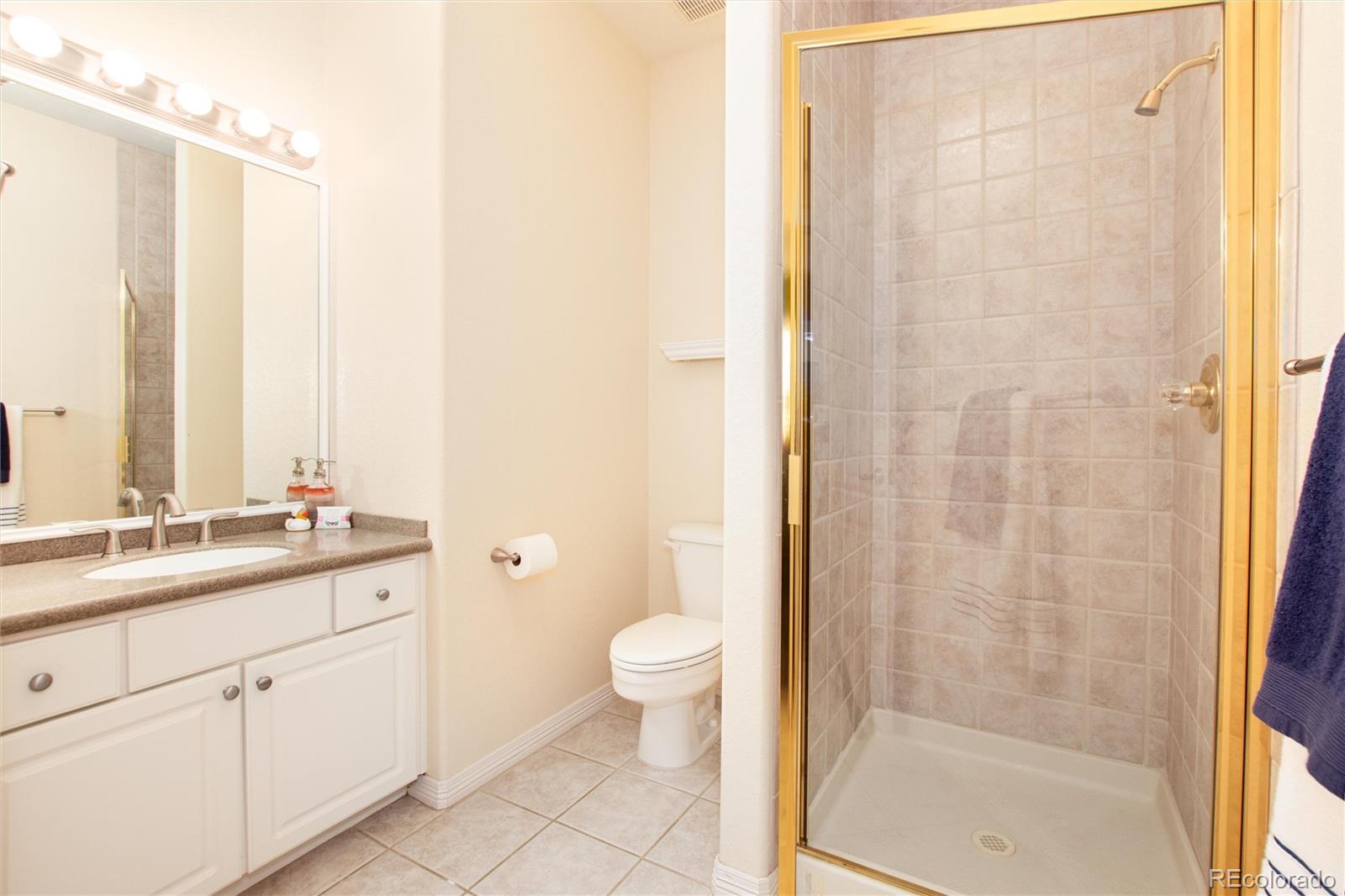 Littleton, Colorado, 80123, United States, 4 Bedrooms Bedrooms, ,4 BathroomsBathrooms,Residential,Active,1936610