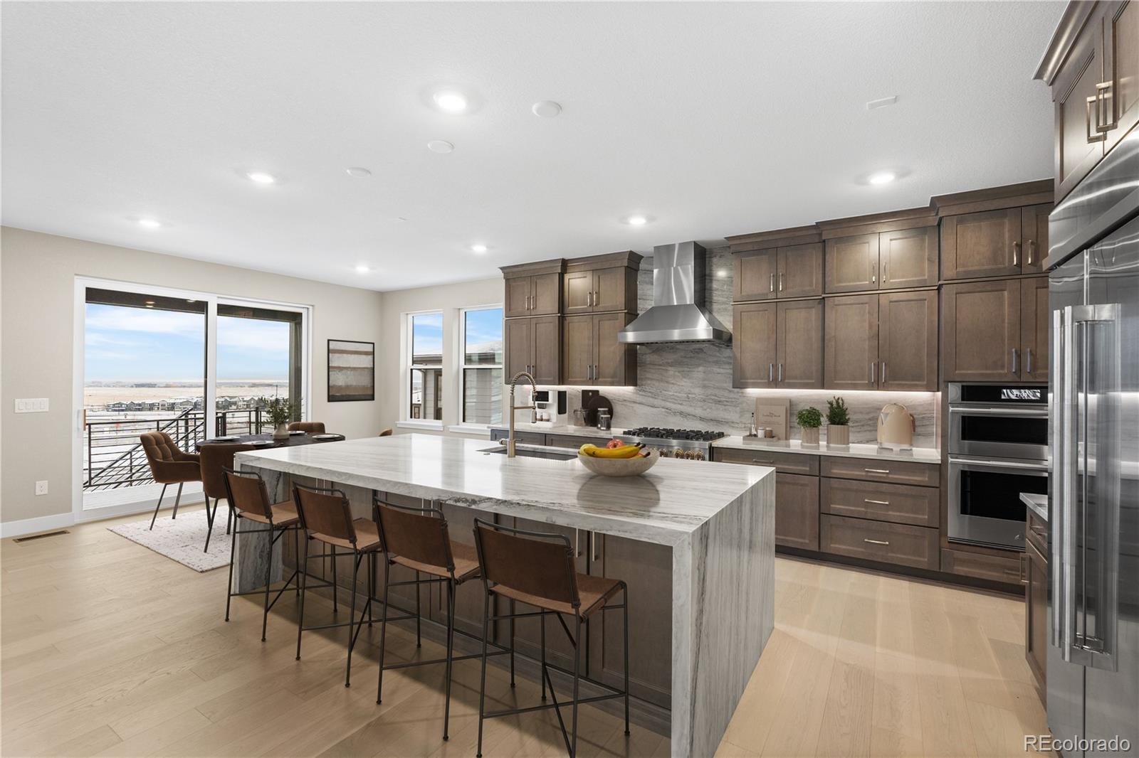 Lone Tree, Colorado, 80134, United States, 6 Bedrooms Bedrooms, ,7 BathroomsBathrooms,Residential,Active,2010172