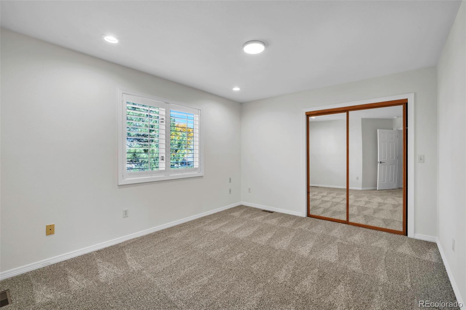 Boulder, Colorado, 80304, United States, 4 Bedrooms Bedrooms, ,5 BathroomsBathrooms,Residential,Active,1944028