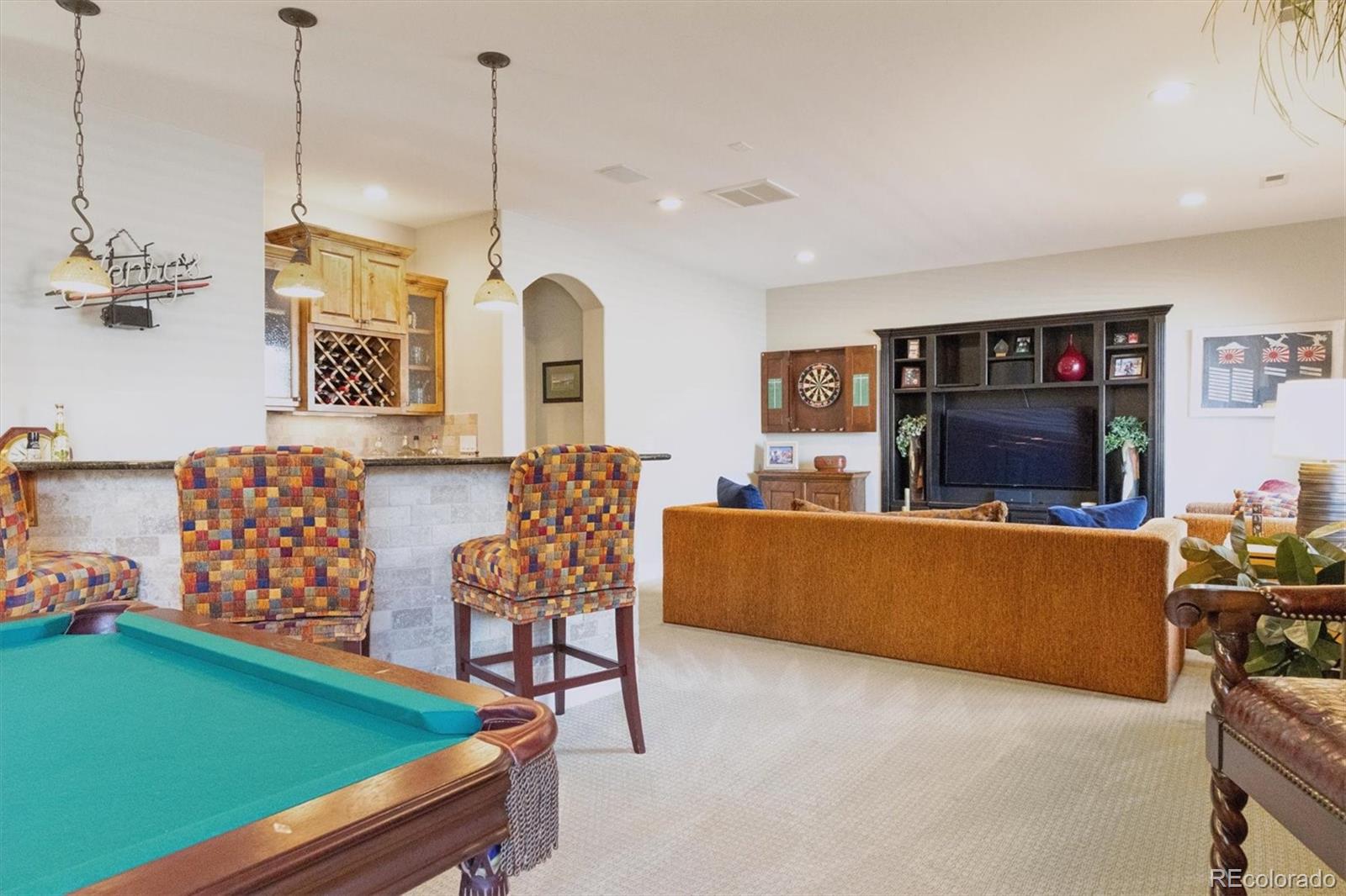 Littleton, Colorado, 80123, United States, 3 Bedrooms Bedrooms, ,4 BathroomsBathrooms,Residential,Active,1905081