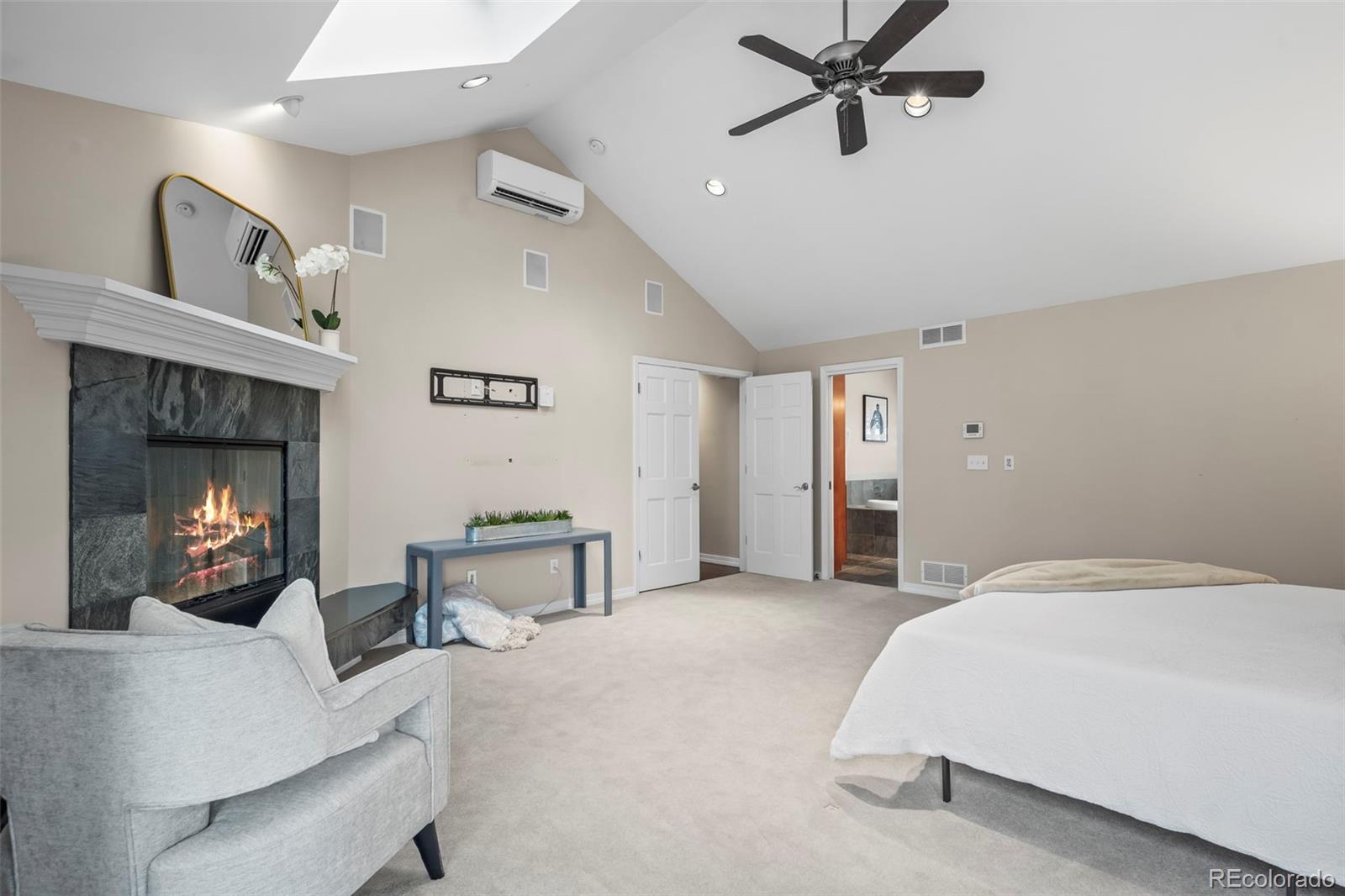 Boulder, Colorado, 80301, United States, 3 Bedrooms Bedrooms, ,4 BathroomsBathrooms,Residential,Active,1944093
