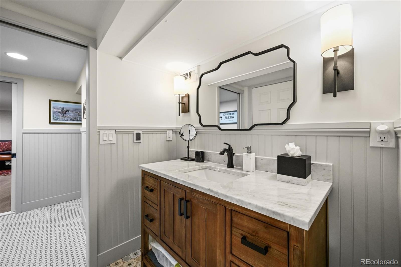 Denver, Colorado, 80210, United States, 3 Bedrooms Bedrooms, ,3 BathroomsBathrooms,Residential,Active,1892614