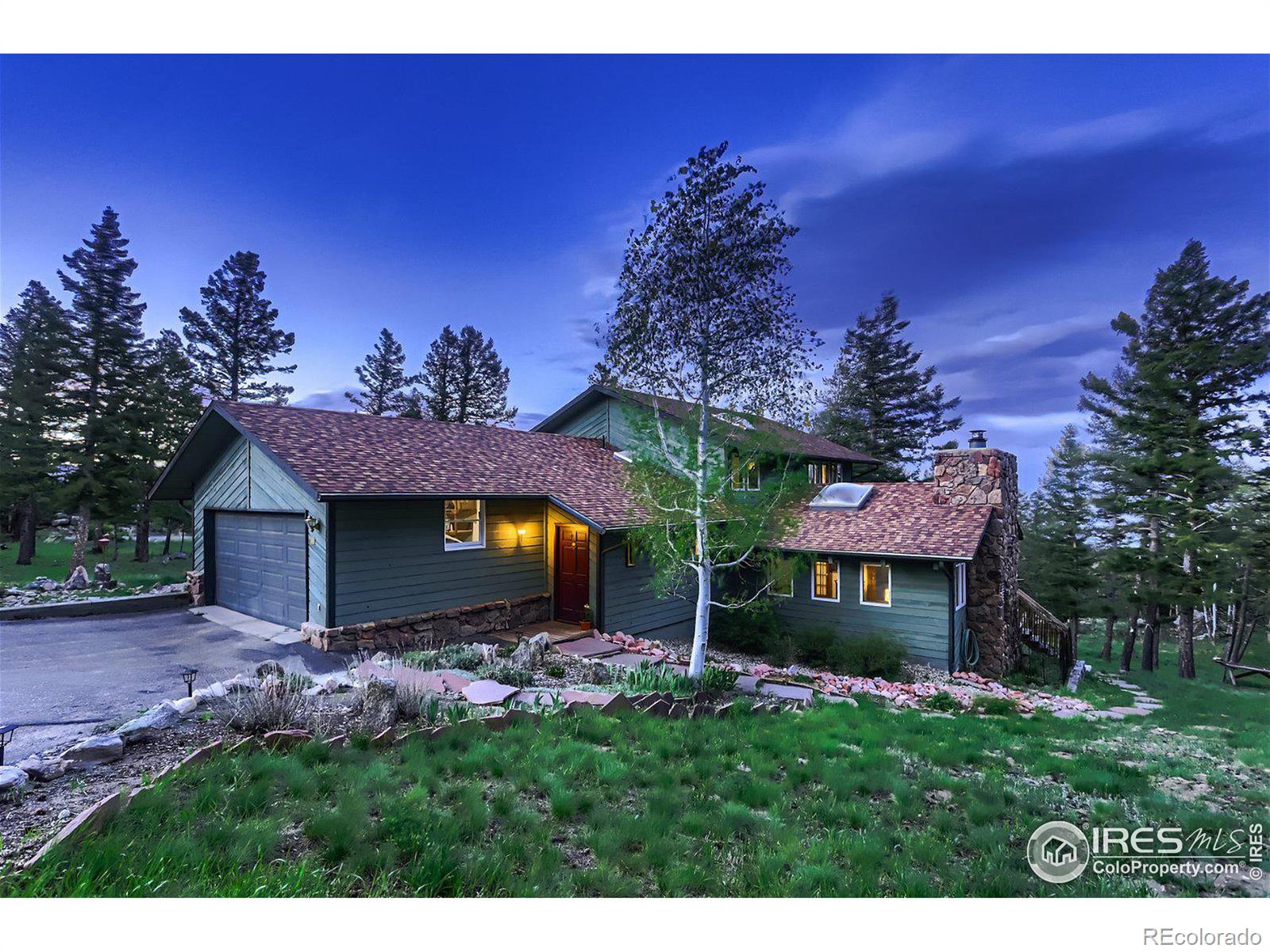 Boulder, Colorado, 80302, United States, 3 Bedrooms Bedrooms, ,3 BathroomsBathrooms,Residential,Active,1972173