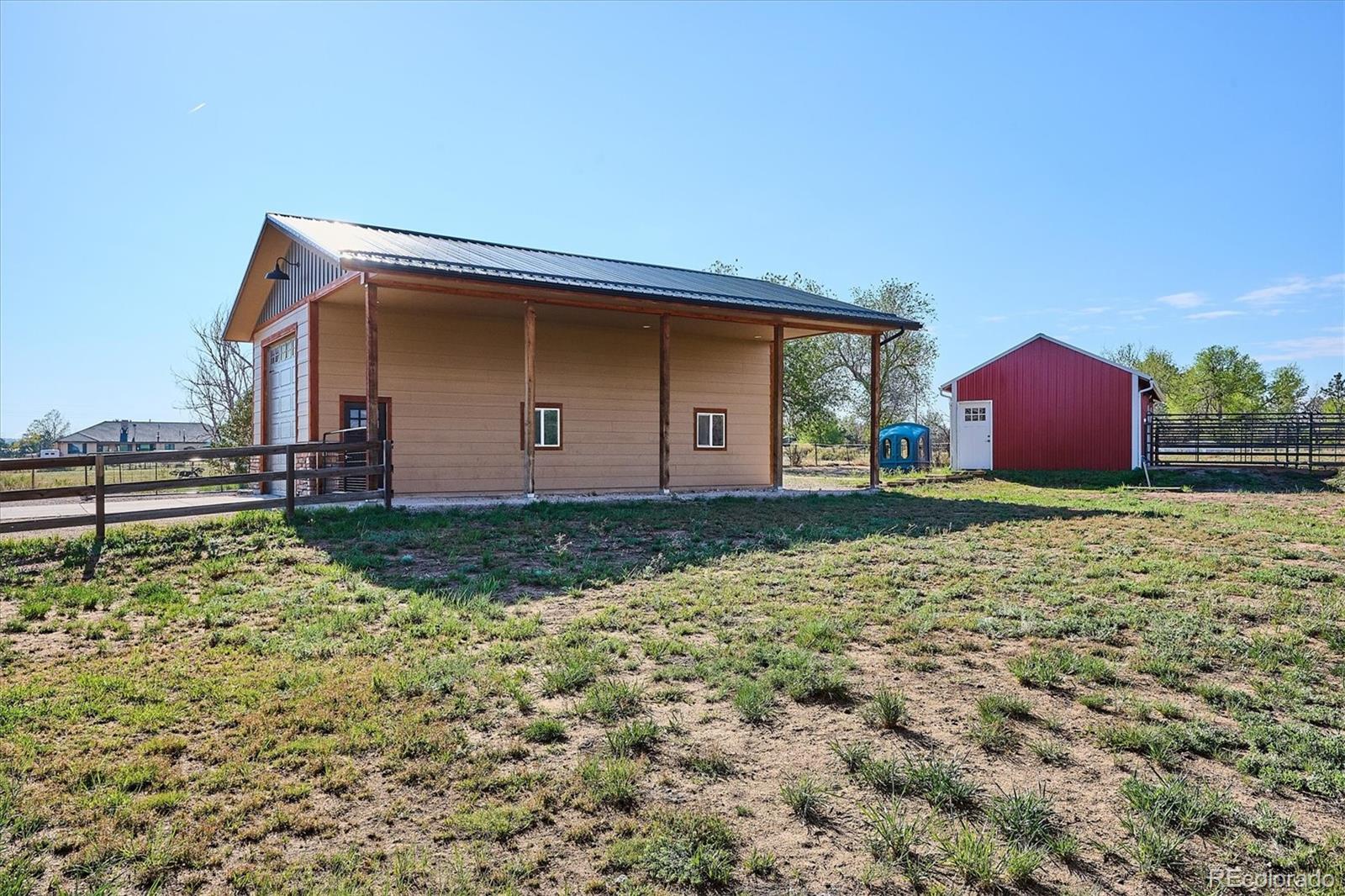 Littleton, Colorado, 80125, United States, 4 Bedrooms Bedrooms, ,5 BathroomsBathrooms,Residential,Active,2008311
