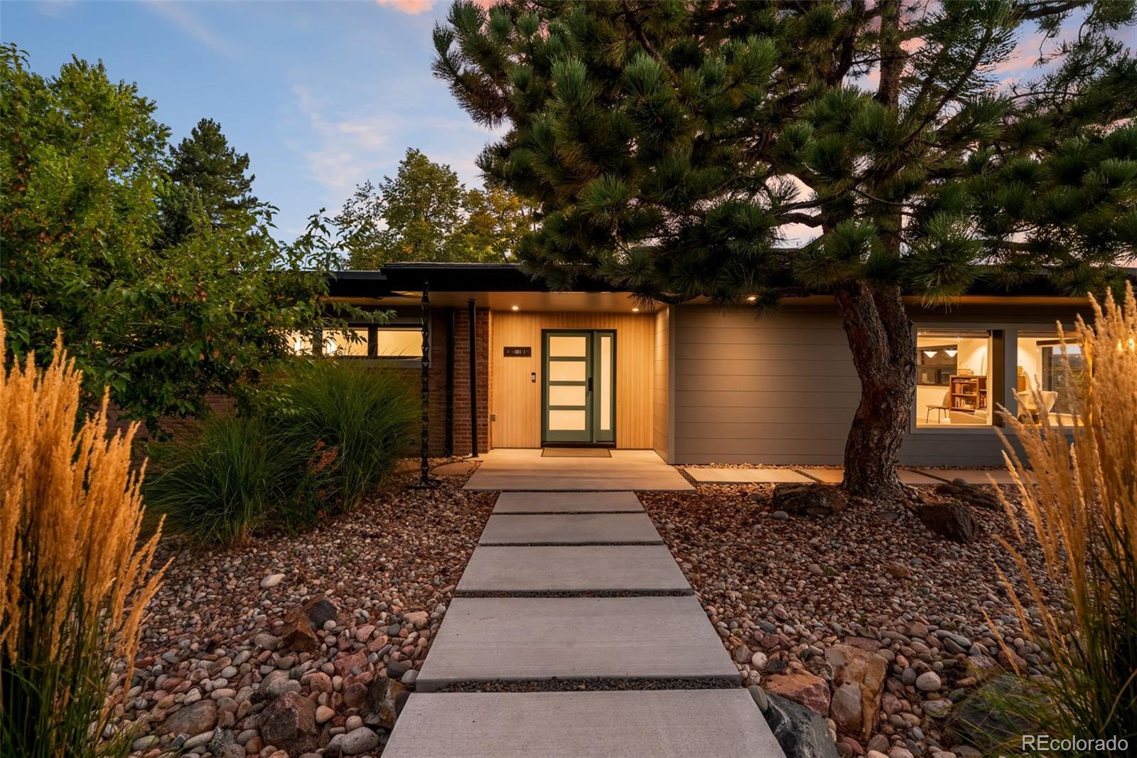 Wheat Ridge, Colorado, 80215, United States, 3 Bedrooms Bedrooms, ,3 BathroomsBathrooms,Residential,Active,2007651