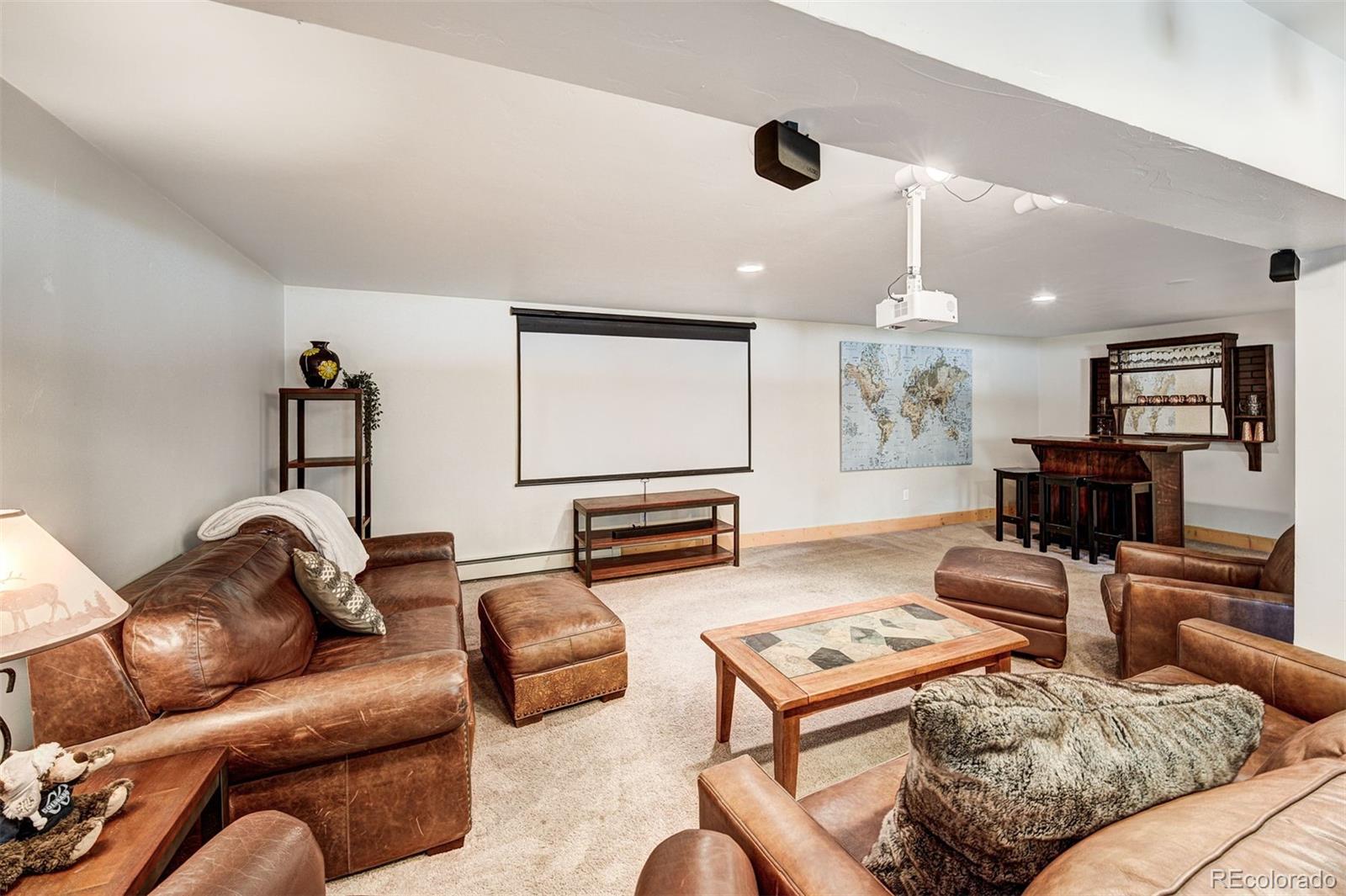 Breckenridge, Colorado, 80424, United States, 6 Bedrooms Bedrooms, ,5 BathroomsBathrooms,Residential,Active,1944016