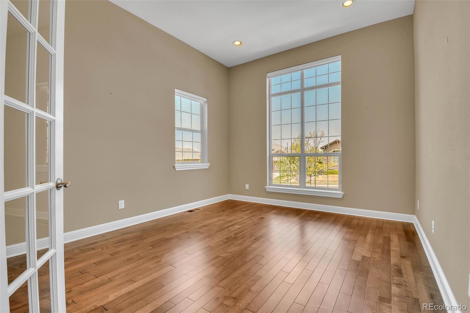 Broomfield, Colorado, 80023, United States, 3 Bedrooms Bedrooms, ,4 BathroomsBathrooms,Residential,Active,2044170