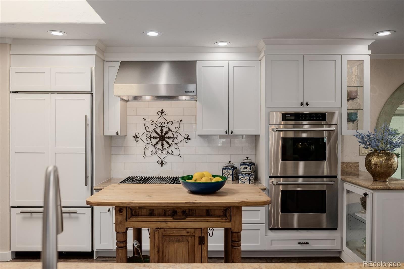 Greenwood Village, Colorado, 80121, United States, 4 Bedrooms Bedrooms, ,5 BathroomsBathrooms,Residential,Active,1888462