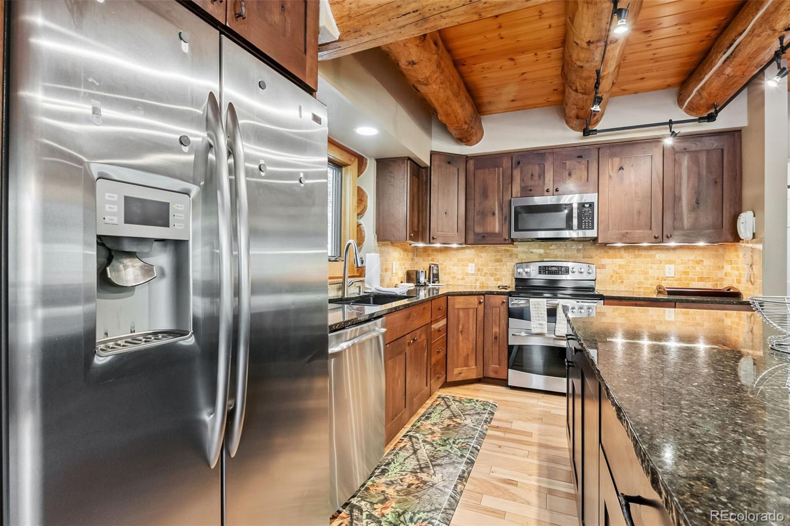 Breckenridge, Colorado, 80424, United States, 5 Bedrooms Bedrooms, ,4 BathroomsBathrooms,Residential,Active,1913984