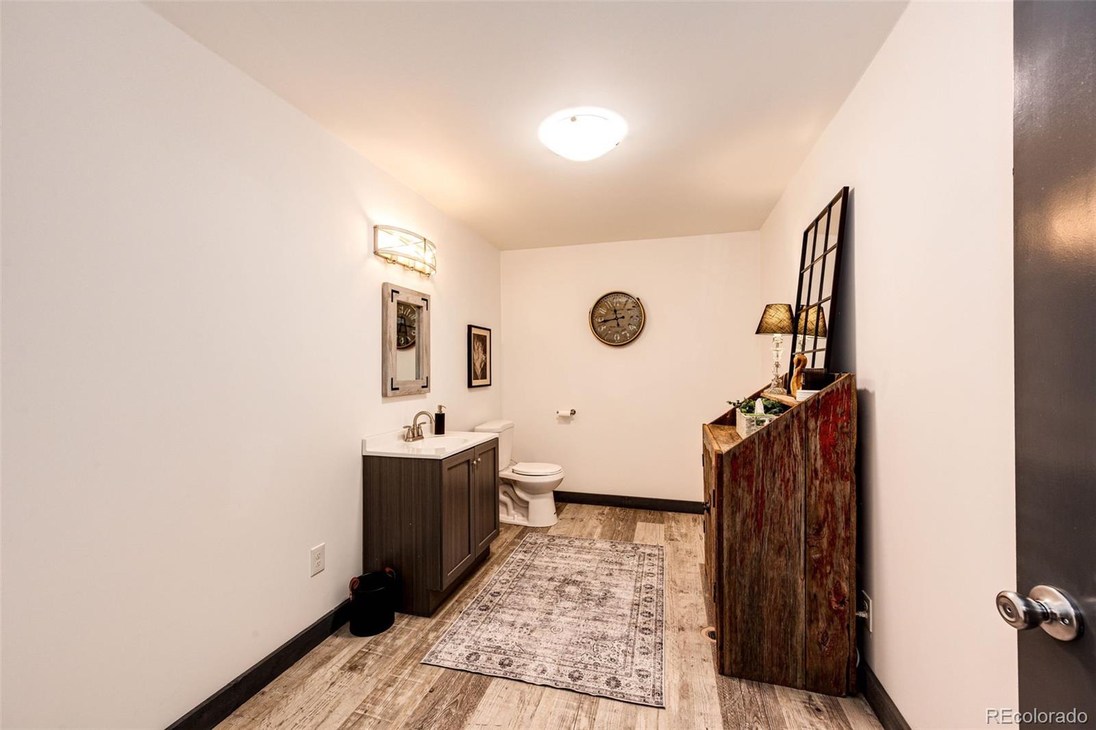 Elbert, Colorado, 80106, United States, 3 Bedrooms Bedrooms, ,3 BathroomsBathrooms,Residential,Active,1993938