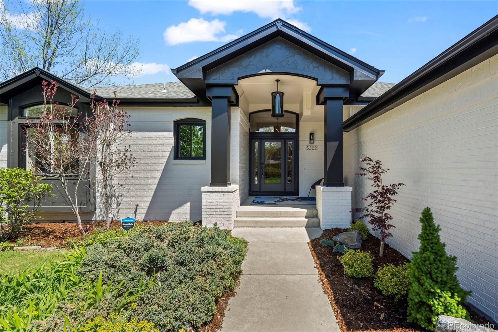 Boulder, Colorado, 80301, United States, 4 Bedrooms Bedrooms, ,4 BathroomsBathrooms,Residential,Active,1944061