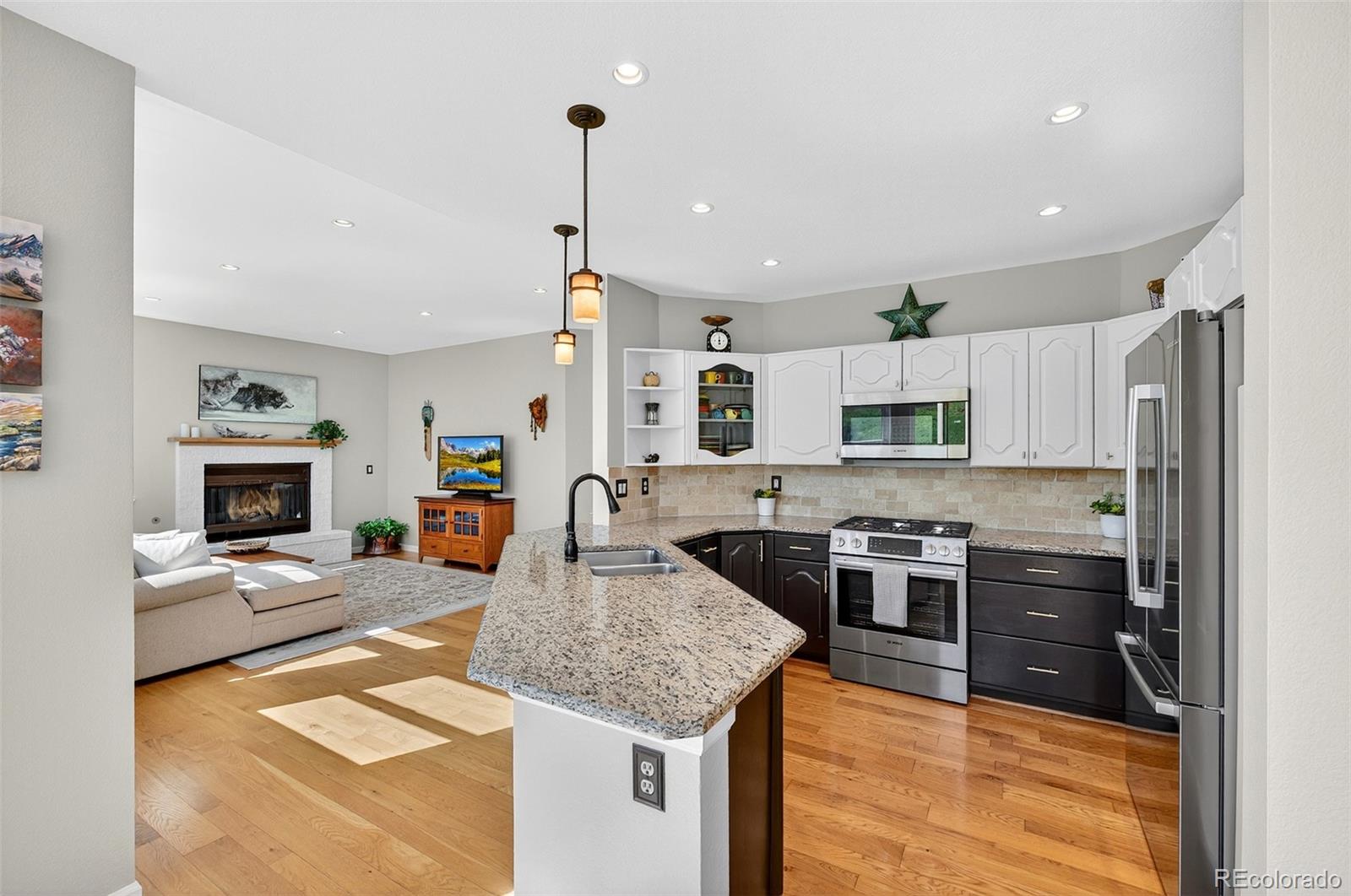 Littleton, Colorado, 80127, United States, 5 Bedrooms Bedrooms, ,4 BathroomsBathrooms,Residential,Active,1953720