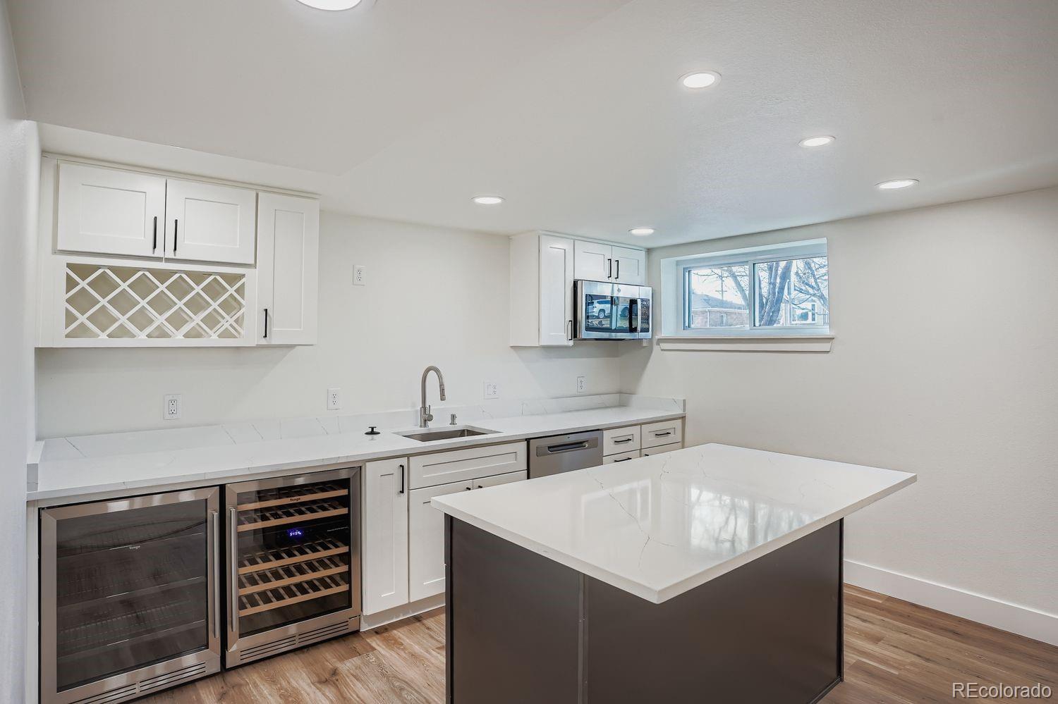 Denver, Colorado, 80212, United States, 5 Bedrooms Bedrooms, ,4 BathroomsBathrooms,Residential,Active,2010214