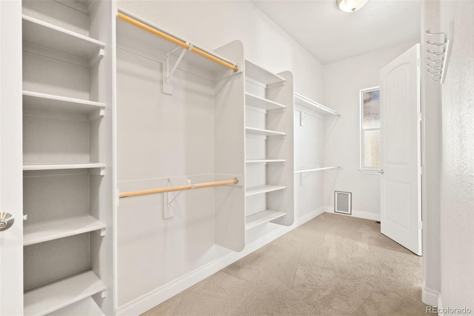 Colorado Springs, Colorado, 80921, United States, 5 Bedrooms Bedrooms, ,4 BathroomsBathrooms,Residential,Active,2002338