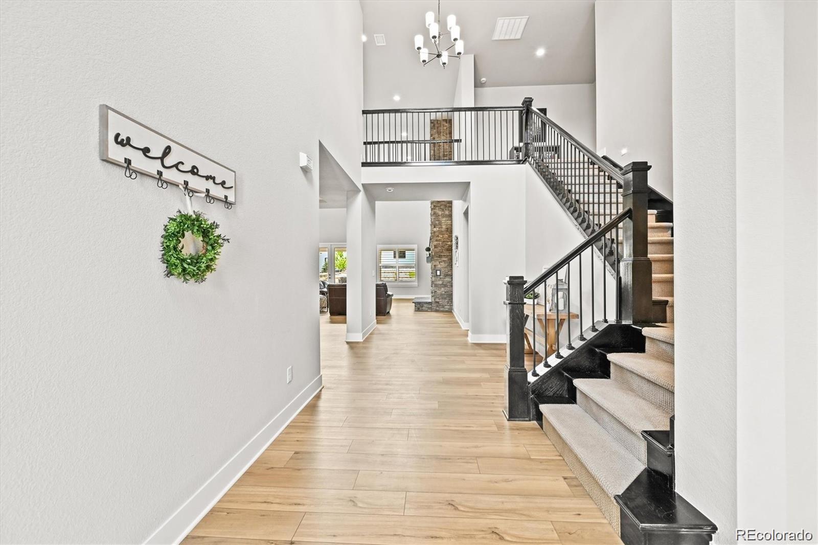 Castle Rock, Colorado, 80104, United States, 7 Bedrooms Bedrooms, ,6 BathroomsBathrooms,Residential,Active,1953382