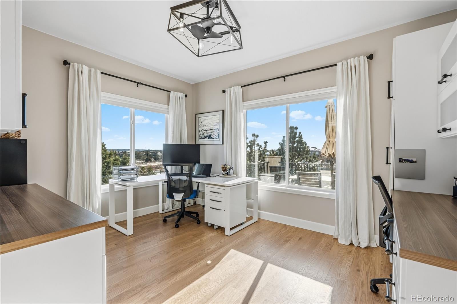 Castle Rock, Colorado, 80104, United States, 5 Bedrooms Bedrooms, ,5 BathroomsBathrooms,Residential,Active,2010186