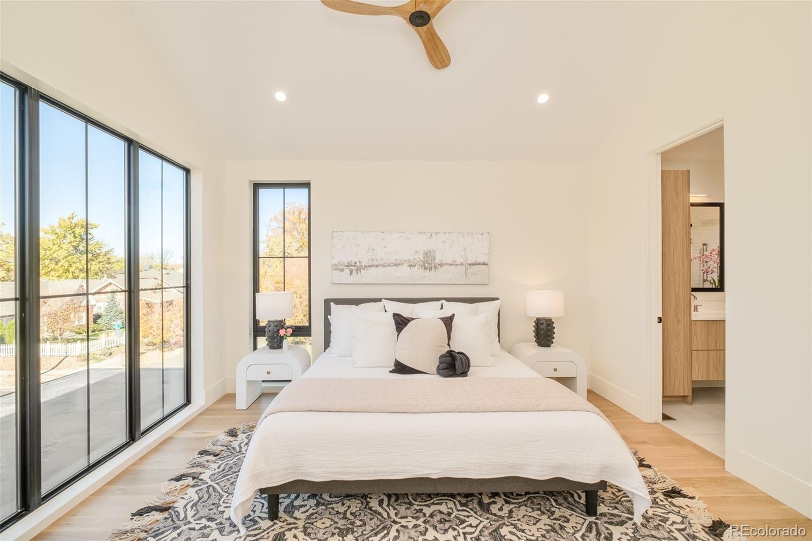 Denver, Colorado, 80206, United States, 3 Bedrooms Bedrooms, ,4 BathroomsBathrooms,Residential,Active,1987227