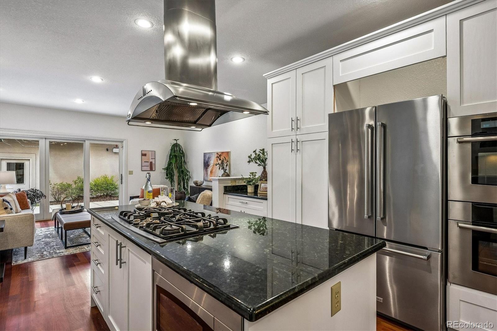 Denver, Colorado, 80209, United States, 3 Bedrooms Bedrooms, ,4 BathroomsBathrooms,Residential,Active,2045705