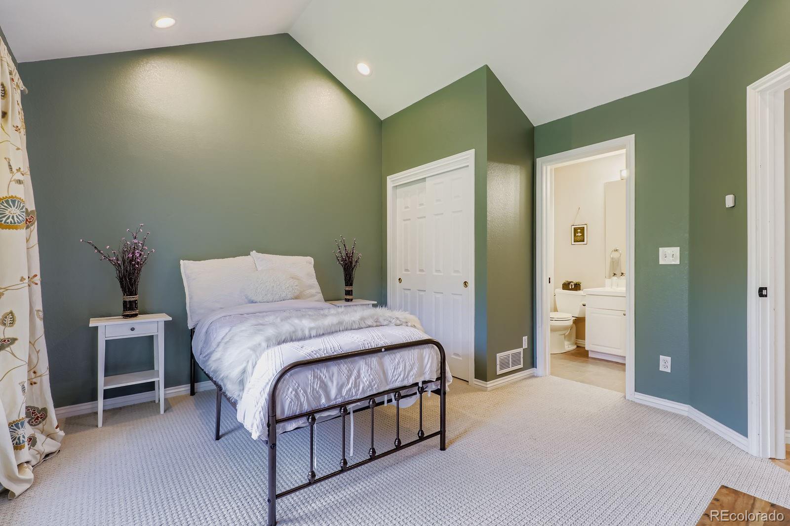 Englewood, Colorado, 80111, United States, 6 Bedrooms Bedrooms, ,5 BathroomsBathrooms,Residential,Active,1904158