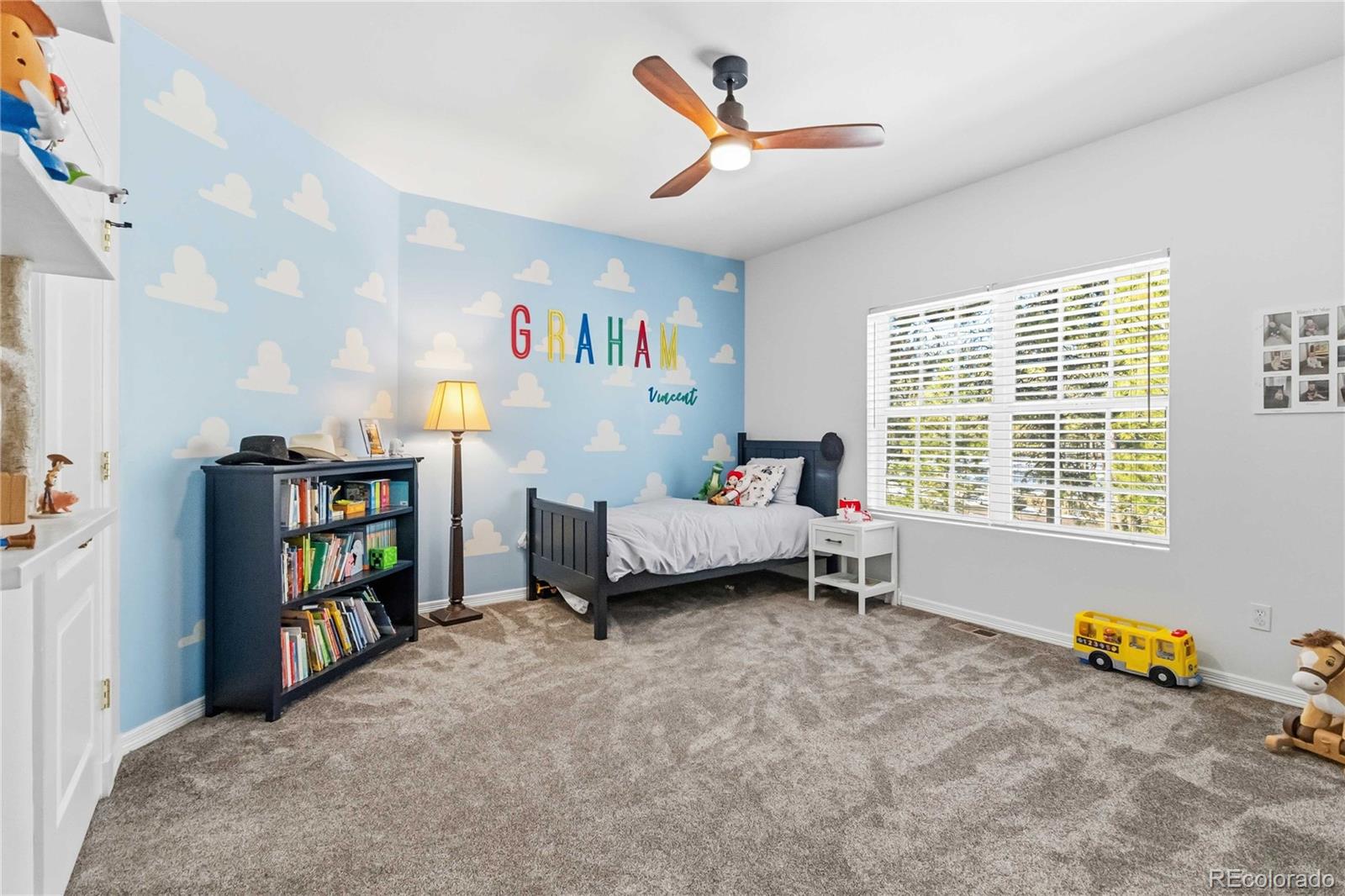 Colorado Springs, Colorado, 80908, United States, 9 Bedrooms Bedrooms, ,6 BathroomsBathrooms,Residential,Active,2015791