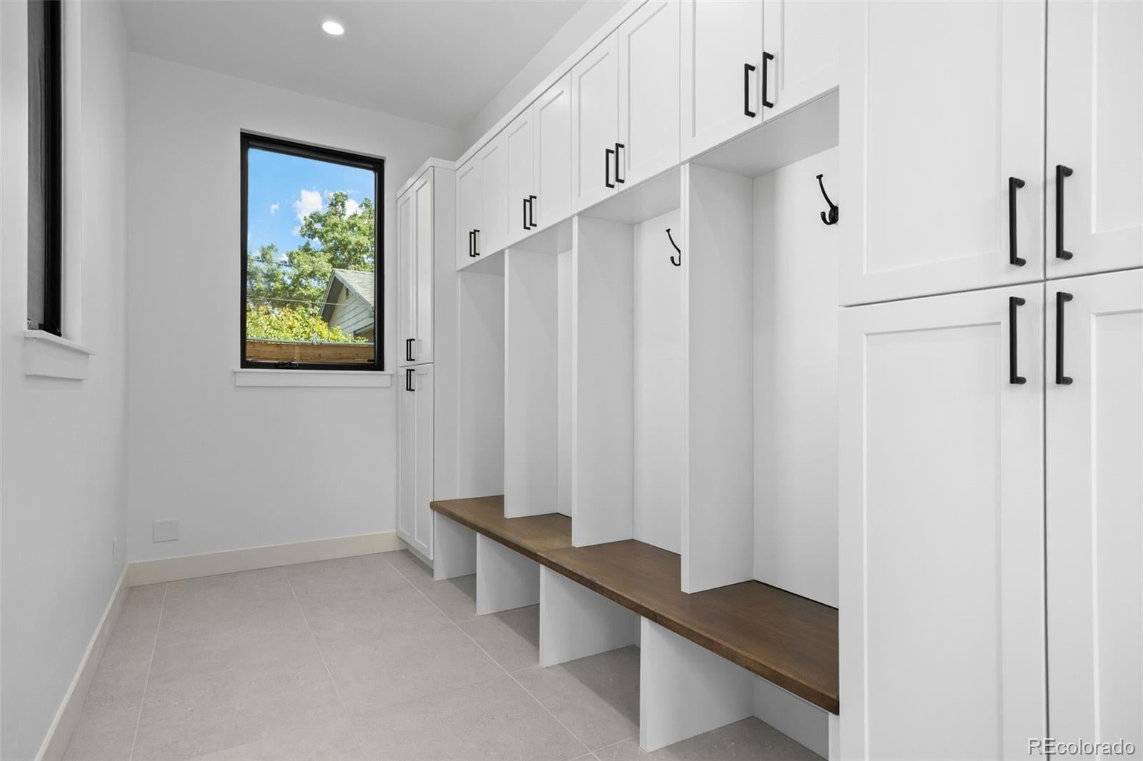 Denver, Colorado, 80210, United States, 7 Bedrooms Bedrooms, ,5 BathroomsBathrooms,Residential,Active,1953007