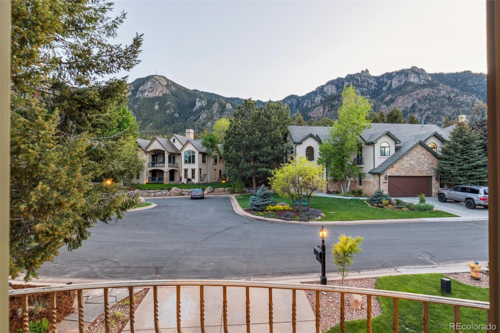 Colorado Springs, Colorado, 80906, United States, 6 Bedrooms Bedrooms, ,6 BathroomsBathrooms,Residential,Active,1894221