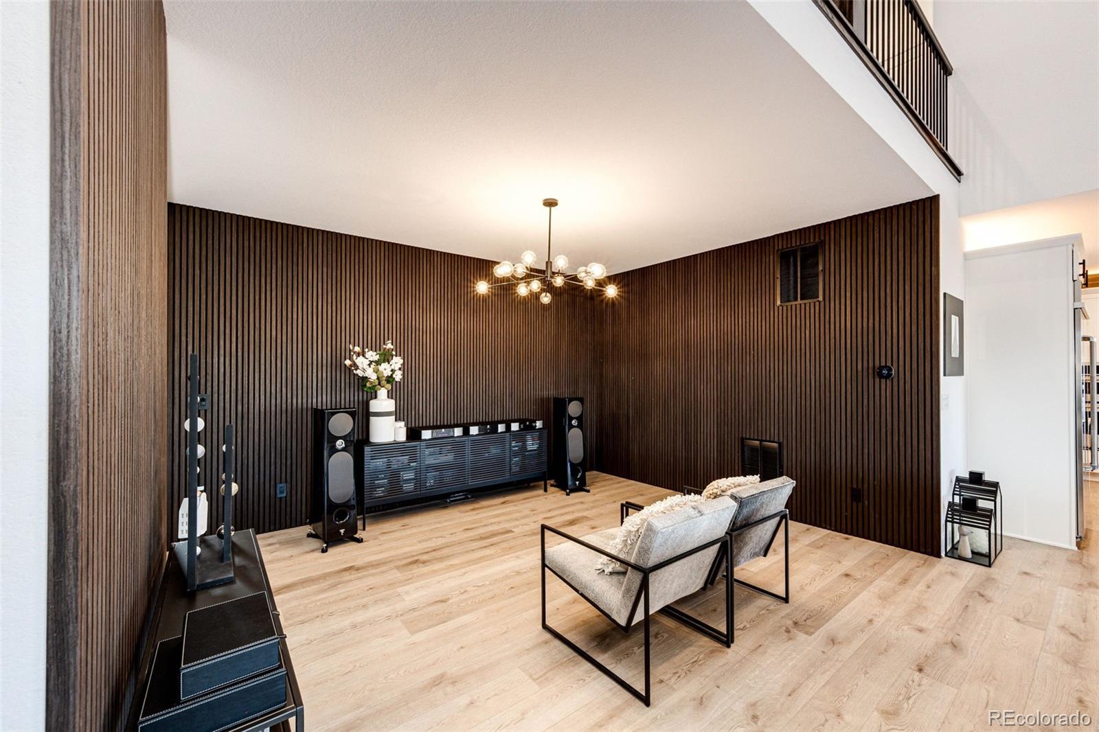 Castle Rock, Colorado, 80104, United States, 4 Bedrooms Bedrooms, ,4 BathroomsBathrooms,Residential,Active,2001365