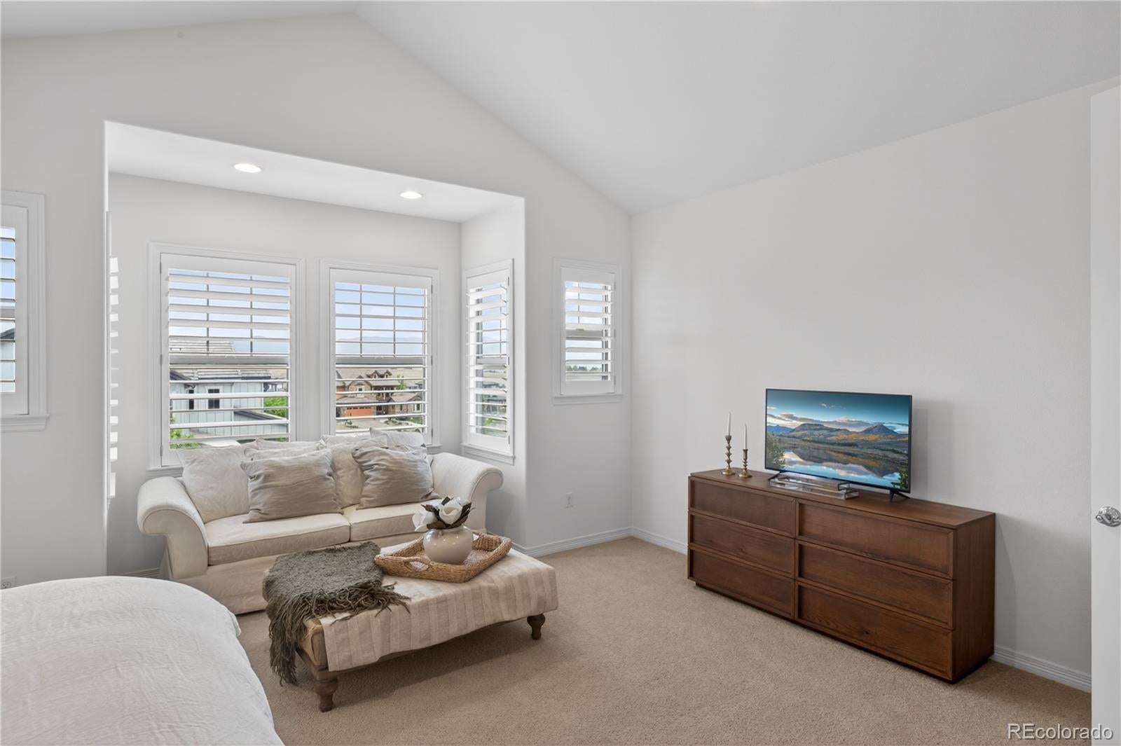 Highlands Ranch, Colorado, 80126, United States, 5 Bedrooms Bedrooms, ,5 BathroomsBathrooms,Residential,Active,2044598