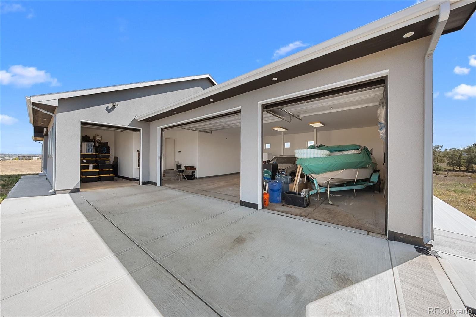 Parker, Colorado, 80134, United States, 3 Bedrooms Bedrooms, ,3 BathroomsBathrooms,Residential,Active,1952066