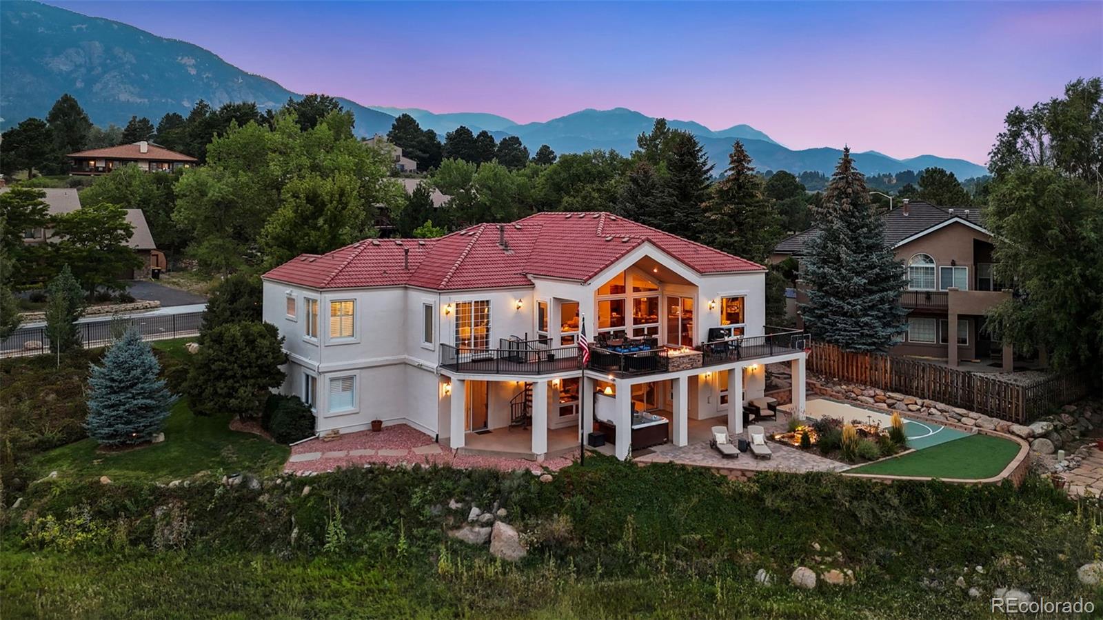 Colorado Springs, Colorado, 80906, United States, 4 Bedrooms Bedrooms, ,4 BathroomsBathrooms,Residential,Active,2017102