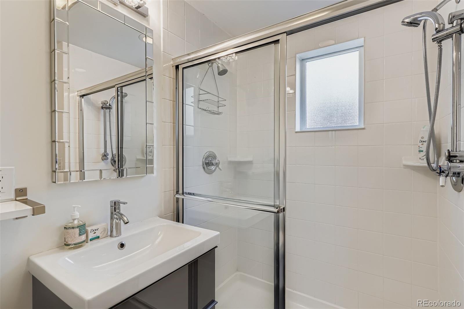 Denver, Colorado, 80209, United States, 5 Bedrooms Bedrooms, ,4 BathroomsBathrooms,Residential,Active,1953688