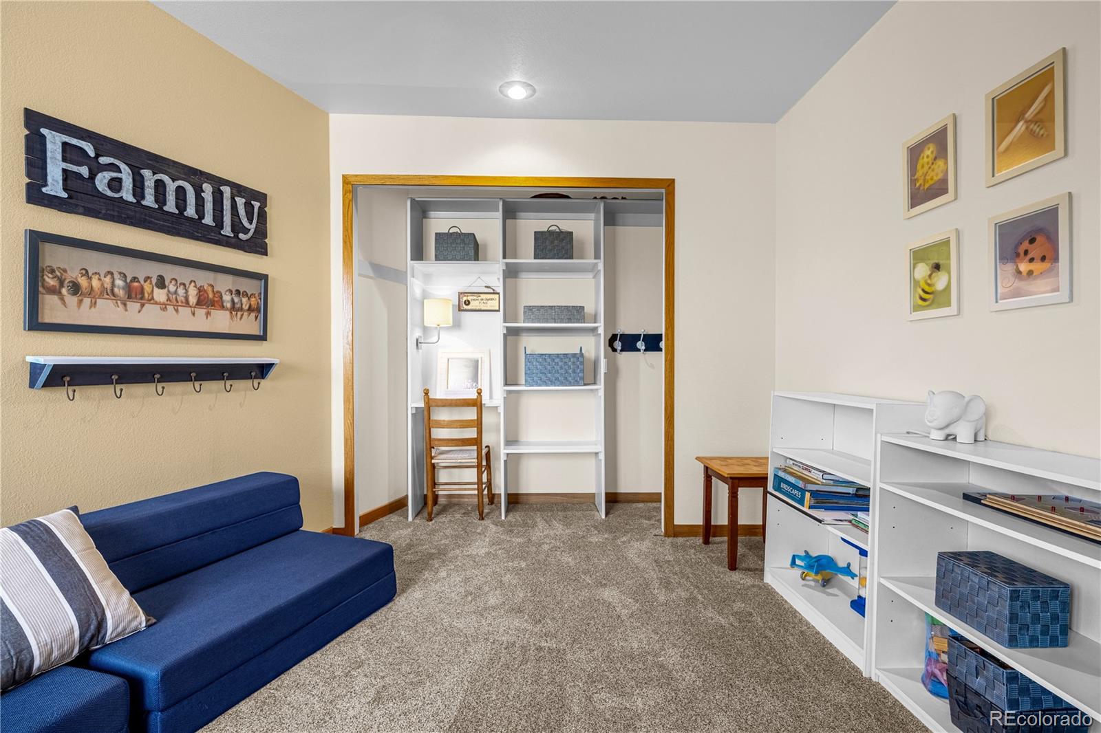 Manitou Springs, Colorado, 80829, United States, 5 Bedrooms Bedrooms, ,4 BathroomsBathrooms,Residential,Active,1992272