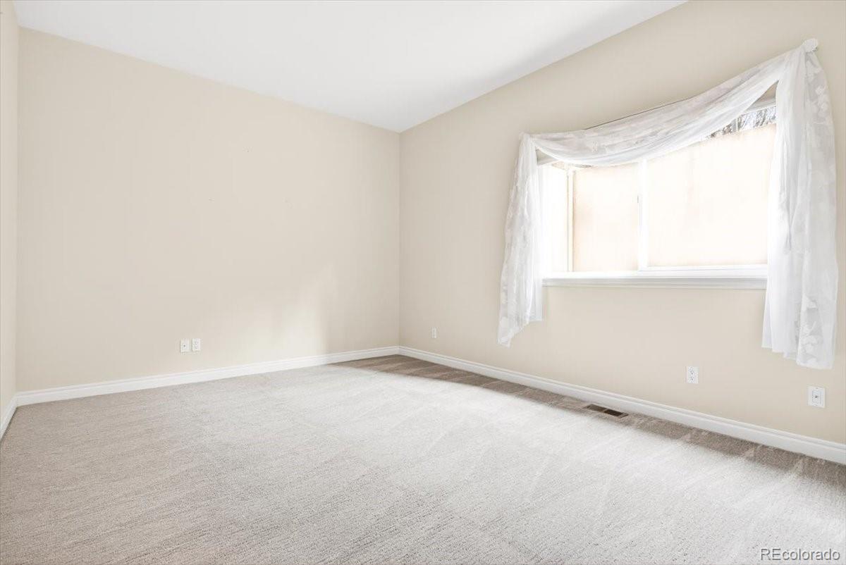 Lone Tree, Colorado, 80124, United States, 4 Bedrooms Bedrooms, ,5 BathroomsBathrooms,Residential,Active,2017434