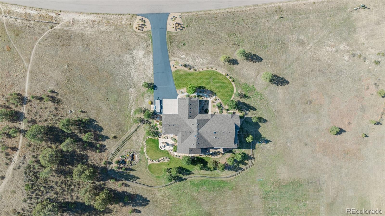 Elizabeth, Colorado, 80107, United States, 4 Bedrooms Bedrooms, ,6 BathroomsBathrooms,Residential,Contingent,2007099