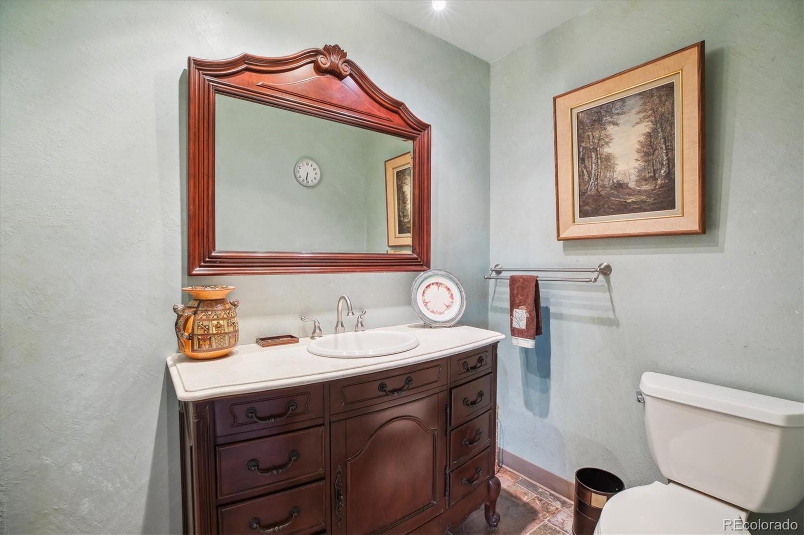 Golden, Colorado, 80401, United States, ,3 BathroomsBathrooms,Residential,Contingent,1843437