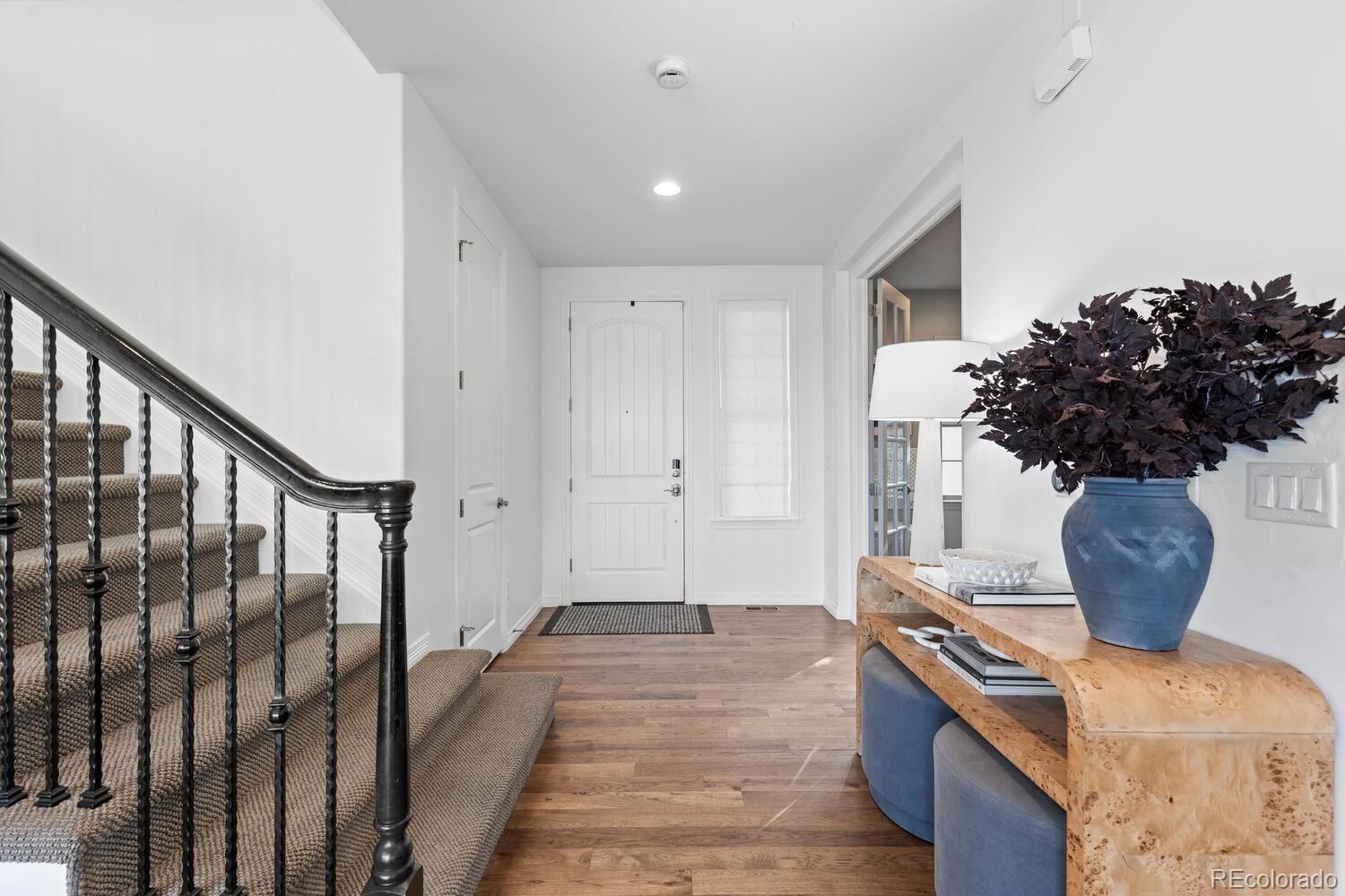 Highlands Ranch, Colorado, 80126, United States, 4 Bedrooms Bedrooms, ,5 BathroomsBathrooms,Residential,Active,1988429