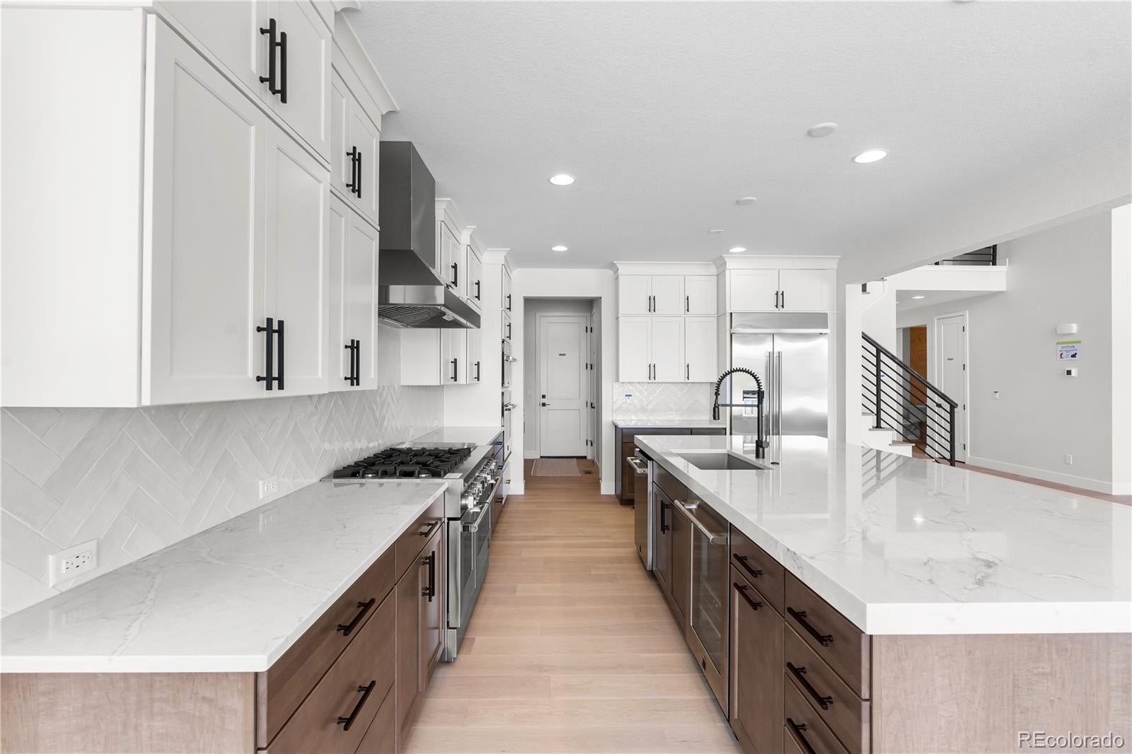 Castle Pines, Colorado, 80108, United States, 7 Bedrooms Bedrooms, ,7 BathroomsBathrooms,Residential,Active,1889020