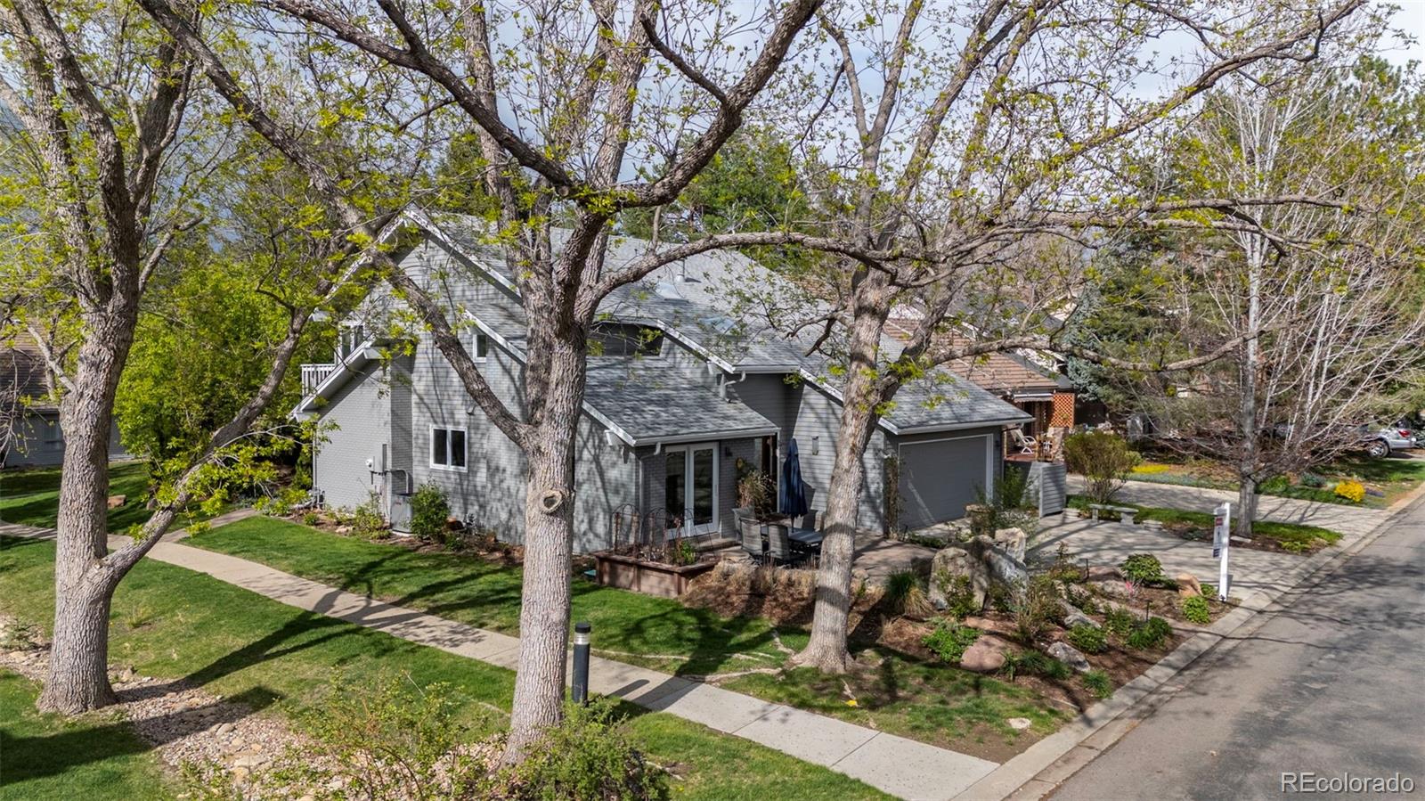 Boulder, Colorado, 80301, United States, 3 Bedrooms Bedrooms, ,4 BathroomsBathrooms,Residential,Active,1944093
