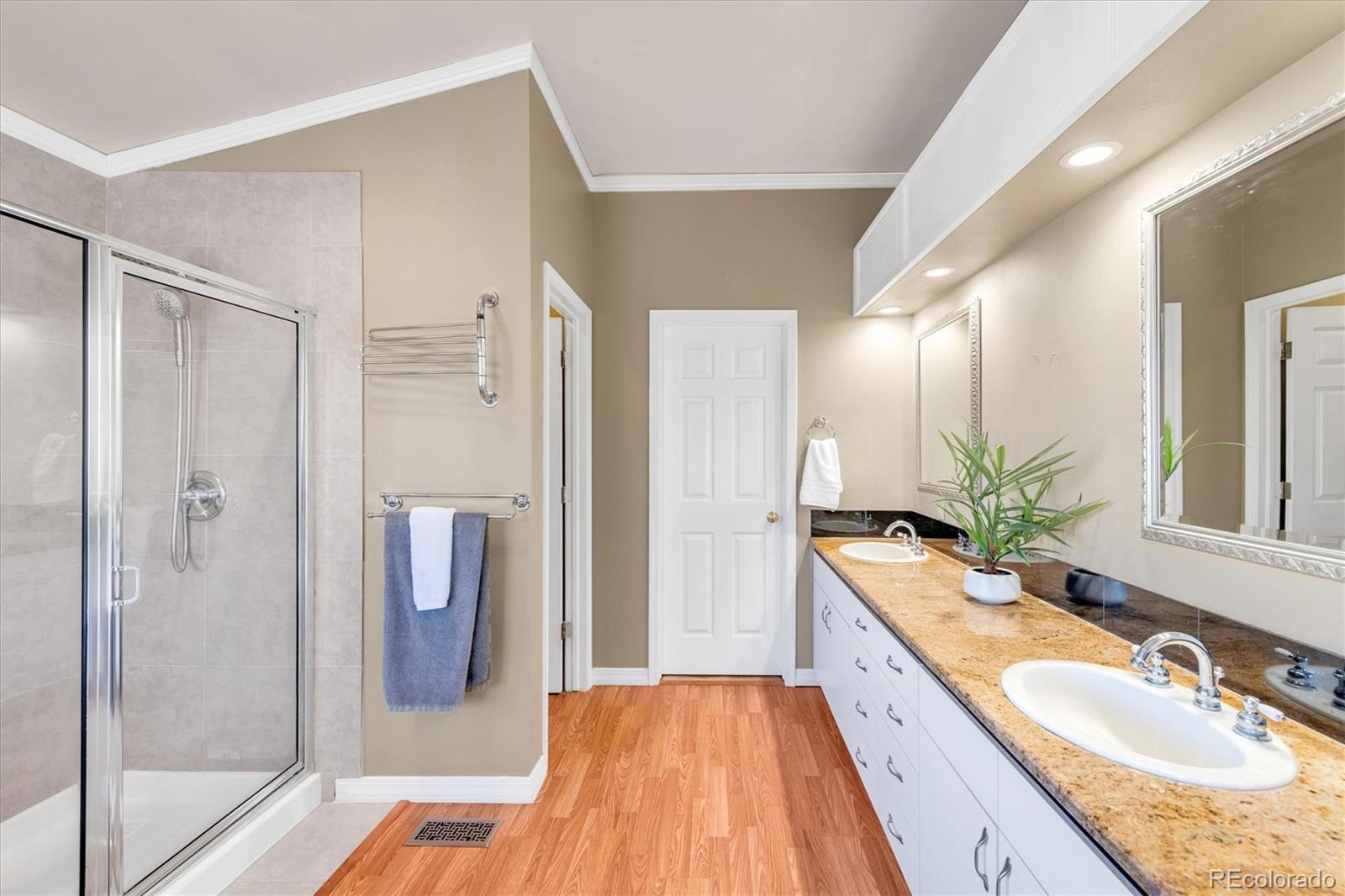 Boulder, Colorado, 80304, United States, 5 Bedrooms Bedrooms, ,4 BathroomsBathrooms,Residential,Active,1998570