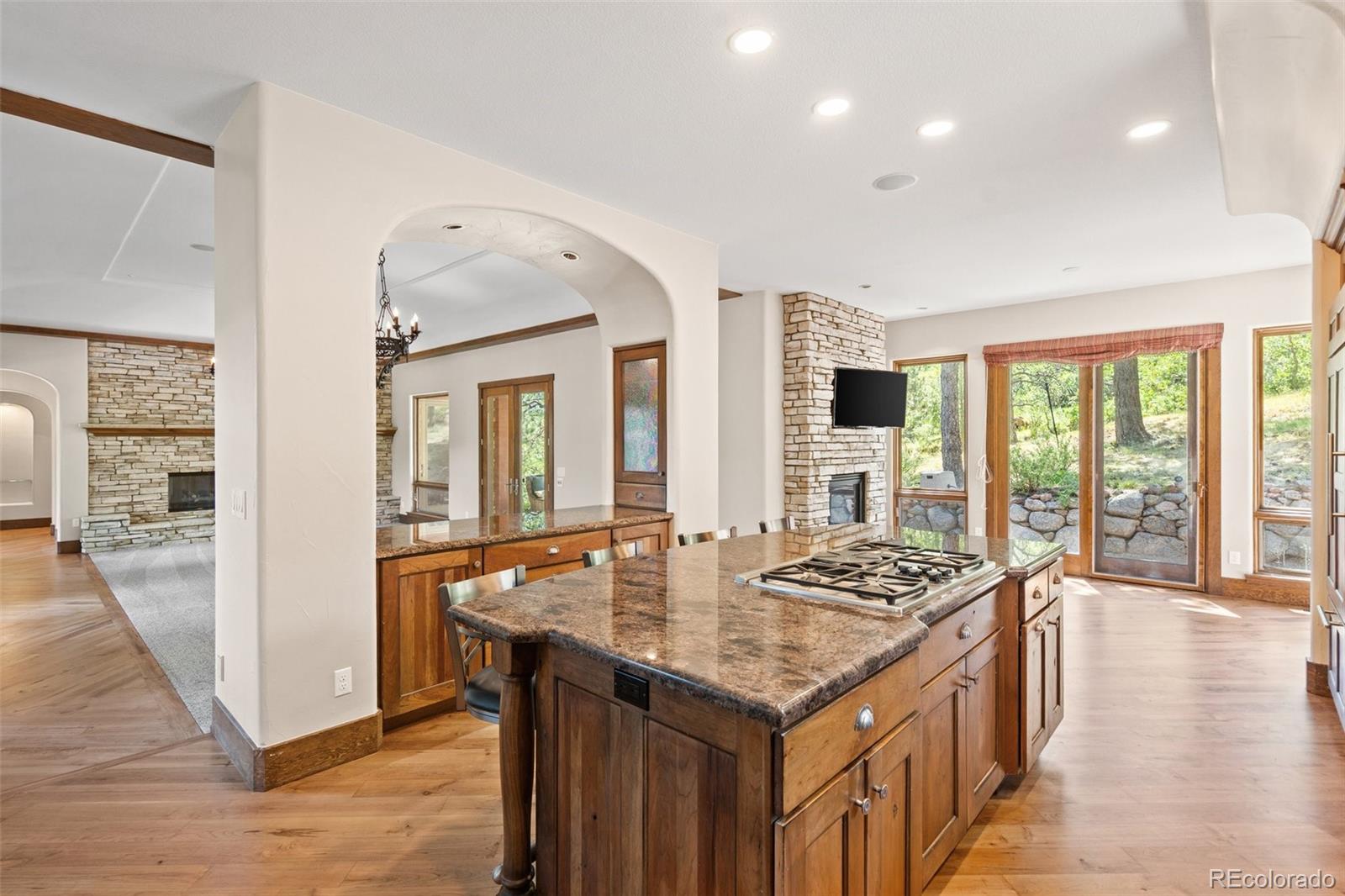 Colorado Springs, Colorado, 80919, United States, 4 Bedrooms Bedrooms, ,4 BathroomsBathrooms,Residential,Active,1909853