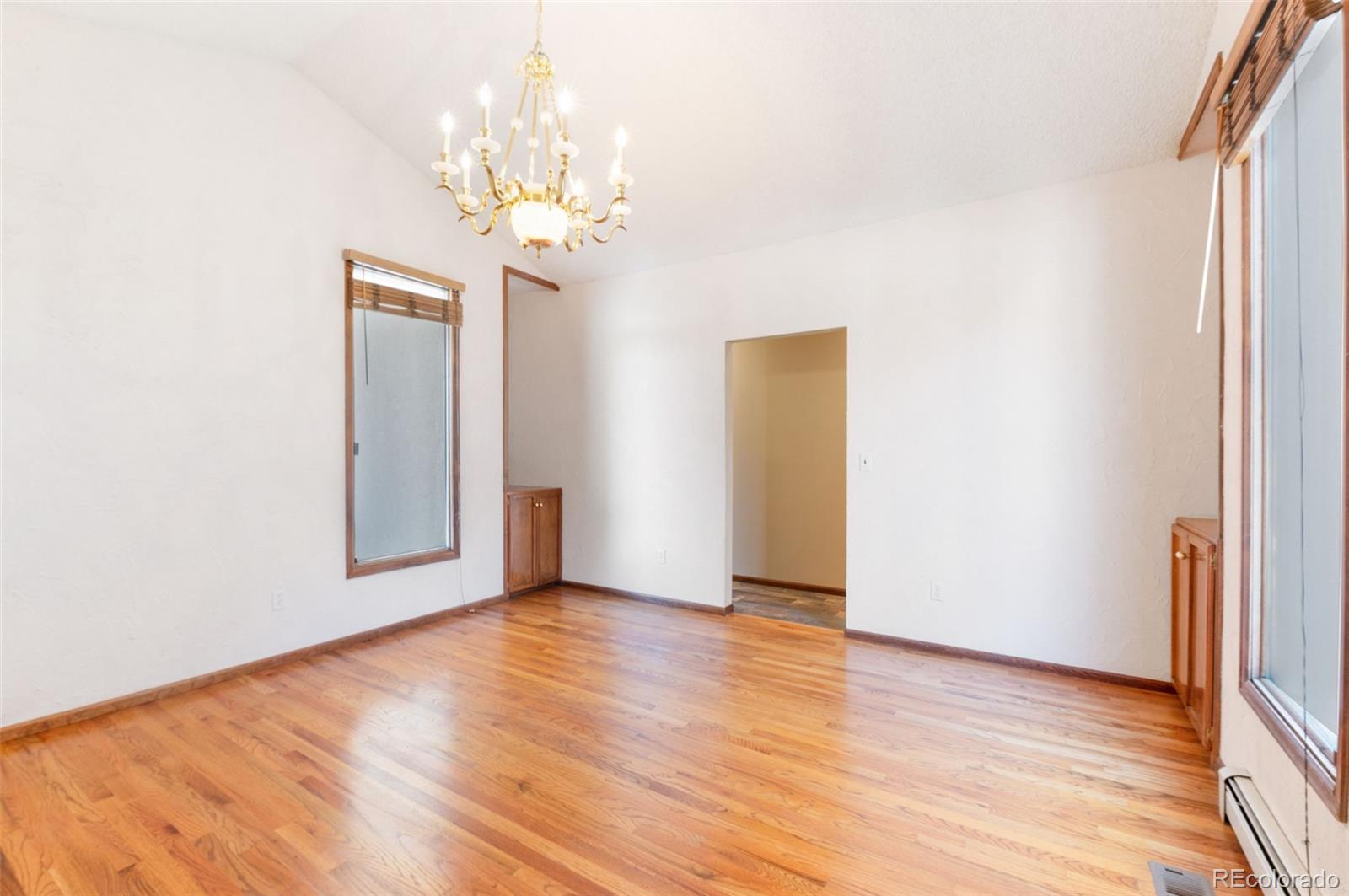 Castle Rock, Colorado, 80109, United States, 7 Bedrooms Bedrooms, ,5 BathroomsBathrooms,Residential,Active,1941111