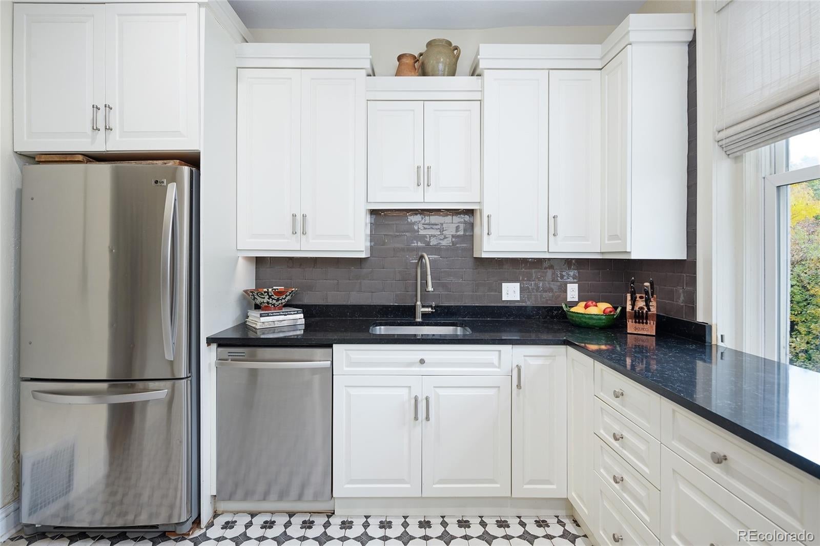 Denver, Colorado, 80220, United States, 5 Bedrooms Bedrooms, ,3 BathroomsBathrooms,Residential,Active,1973553